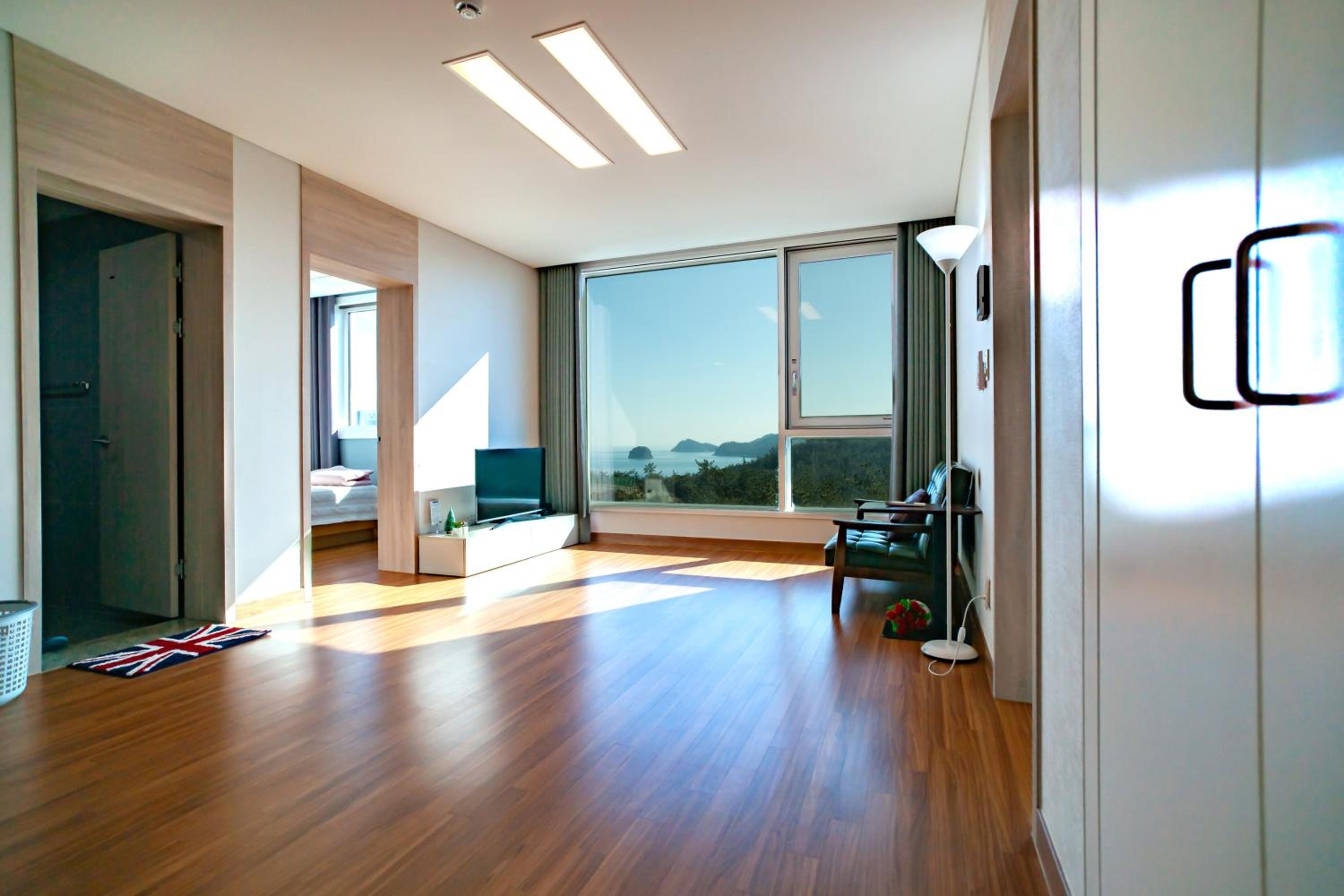 Quadruple Room 2 photo 1