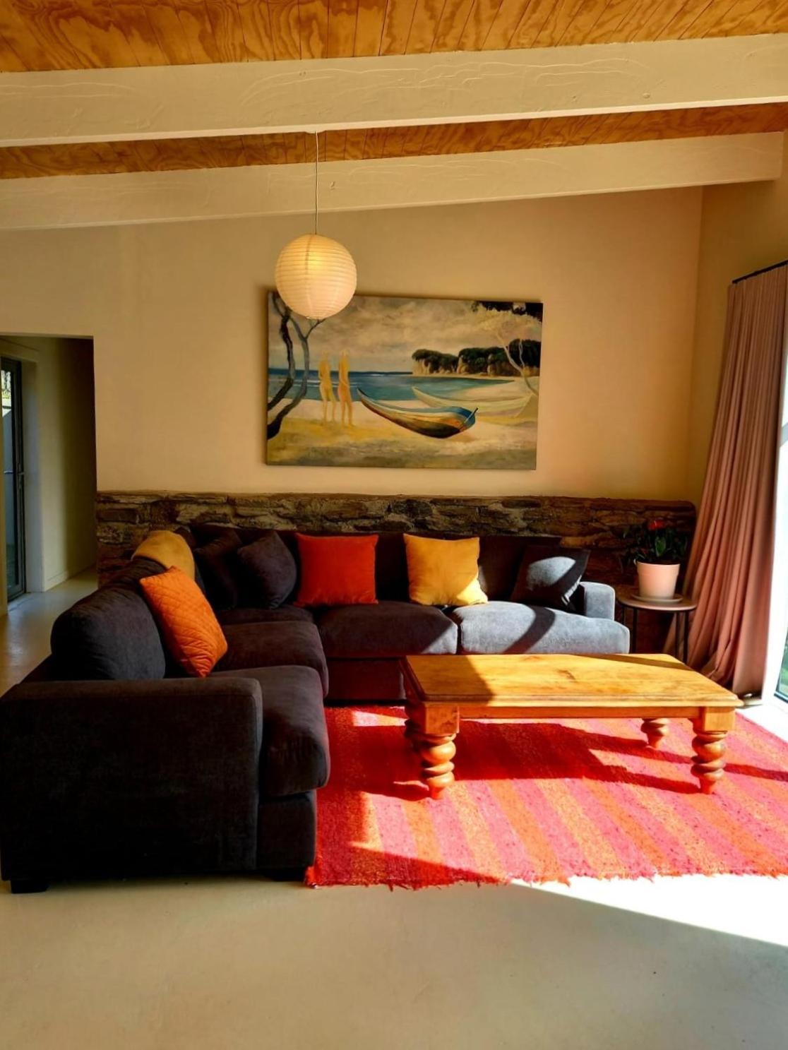 Two-Bedroom Apartment with Mountain View