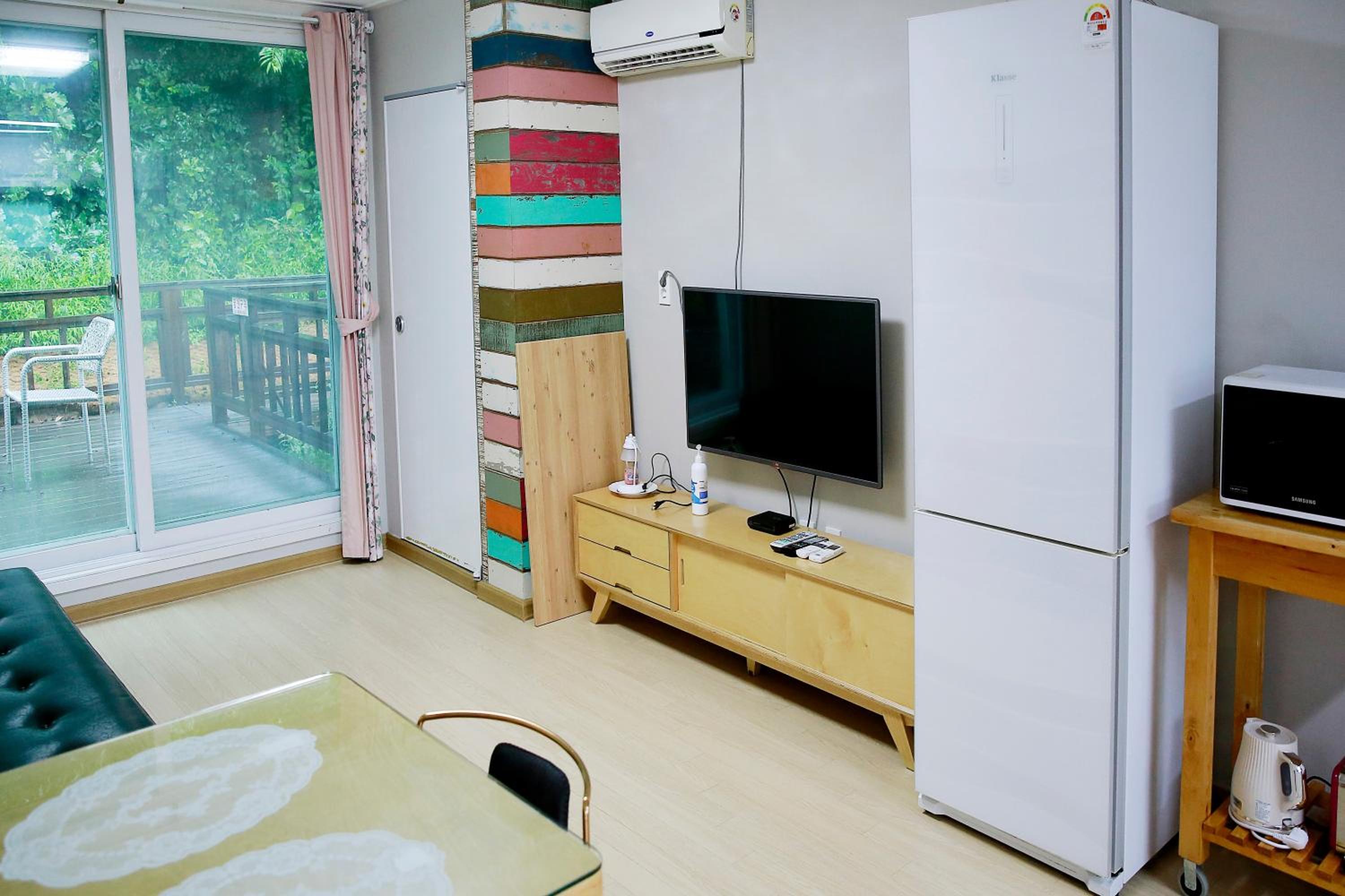 Quadruple Room - Photo 5