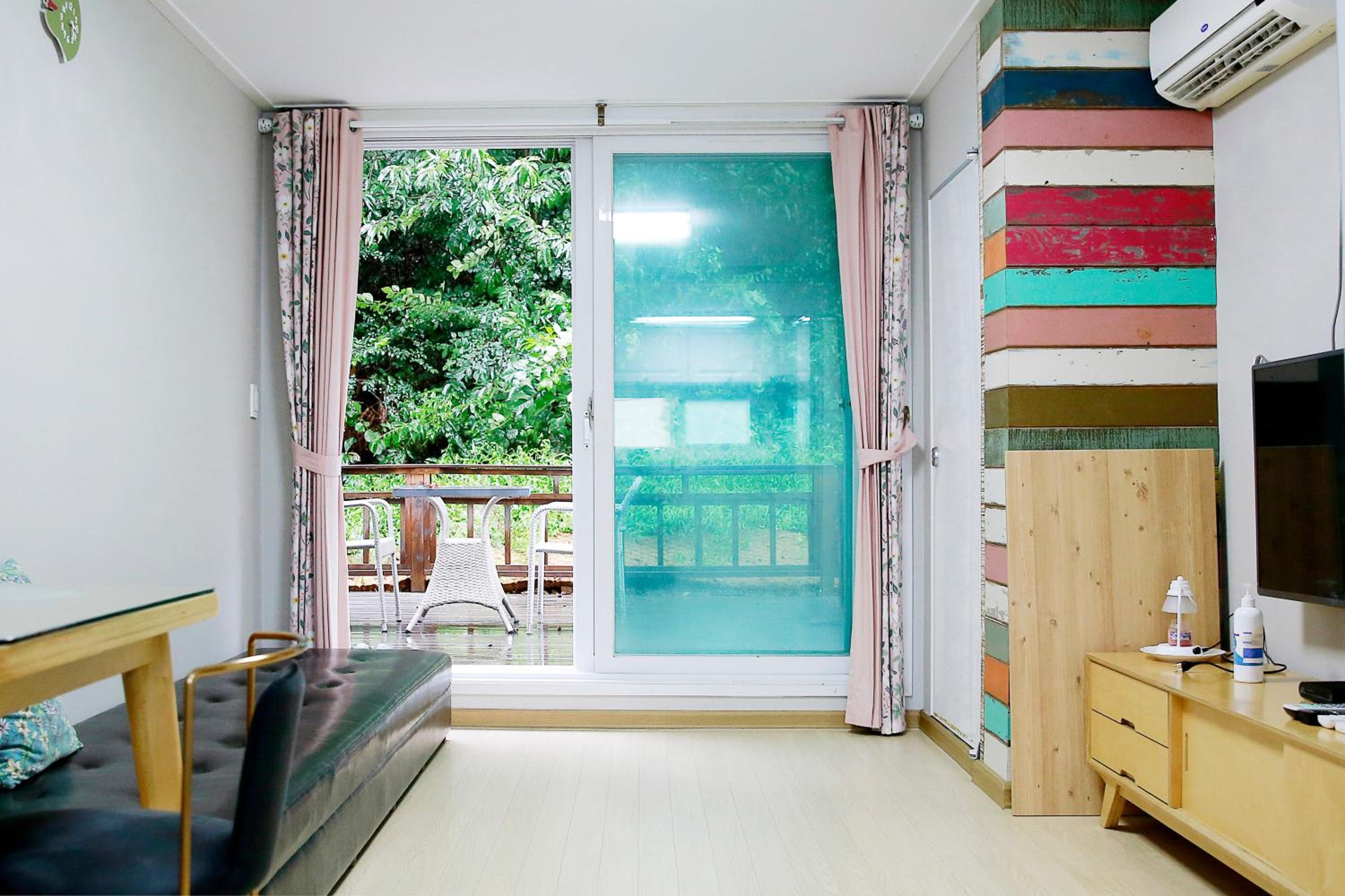 Quadruple Room - Photo 6