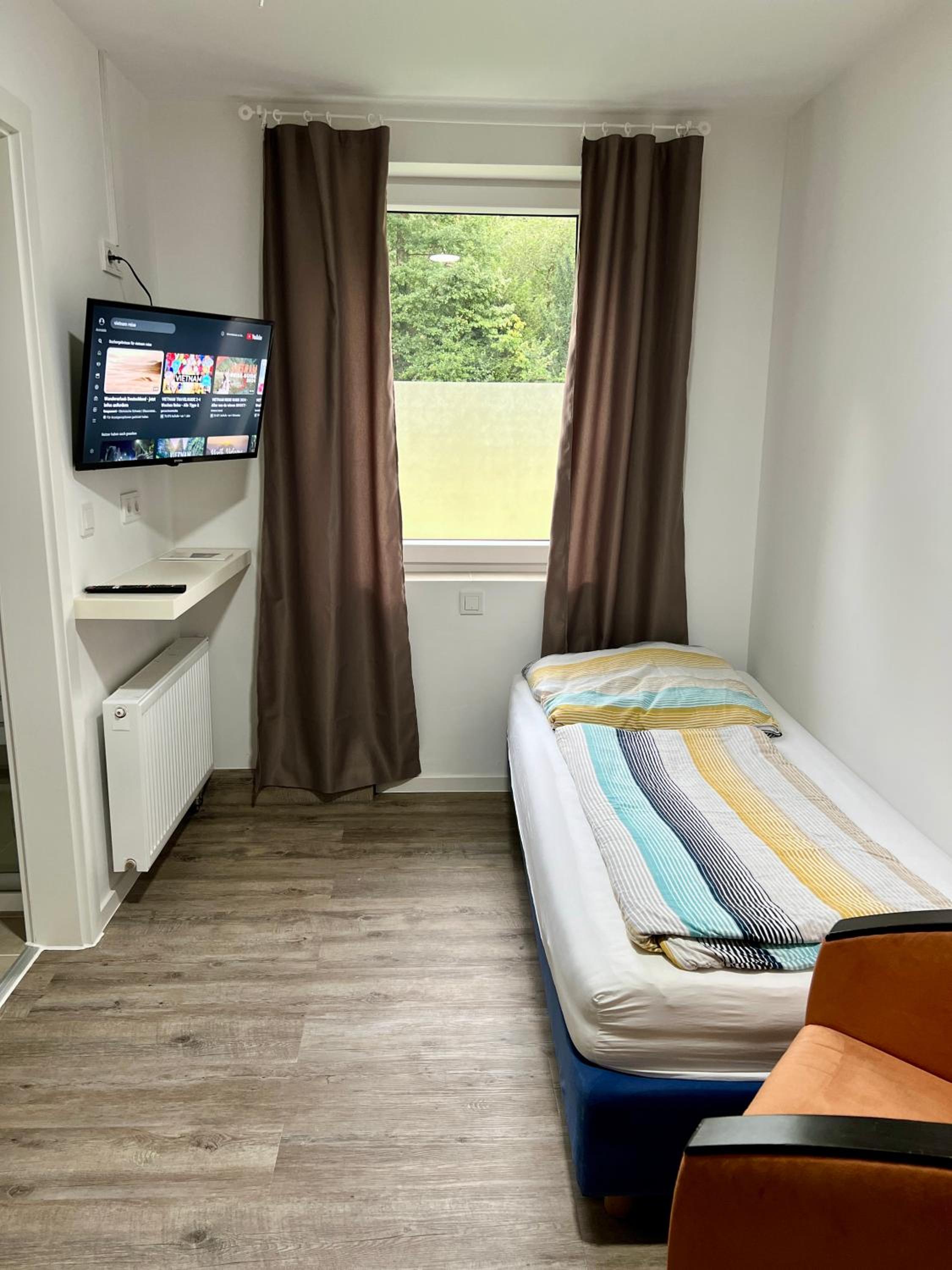 Single Room photo 1