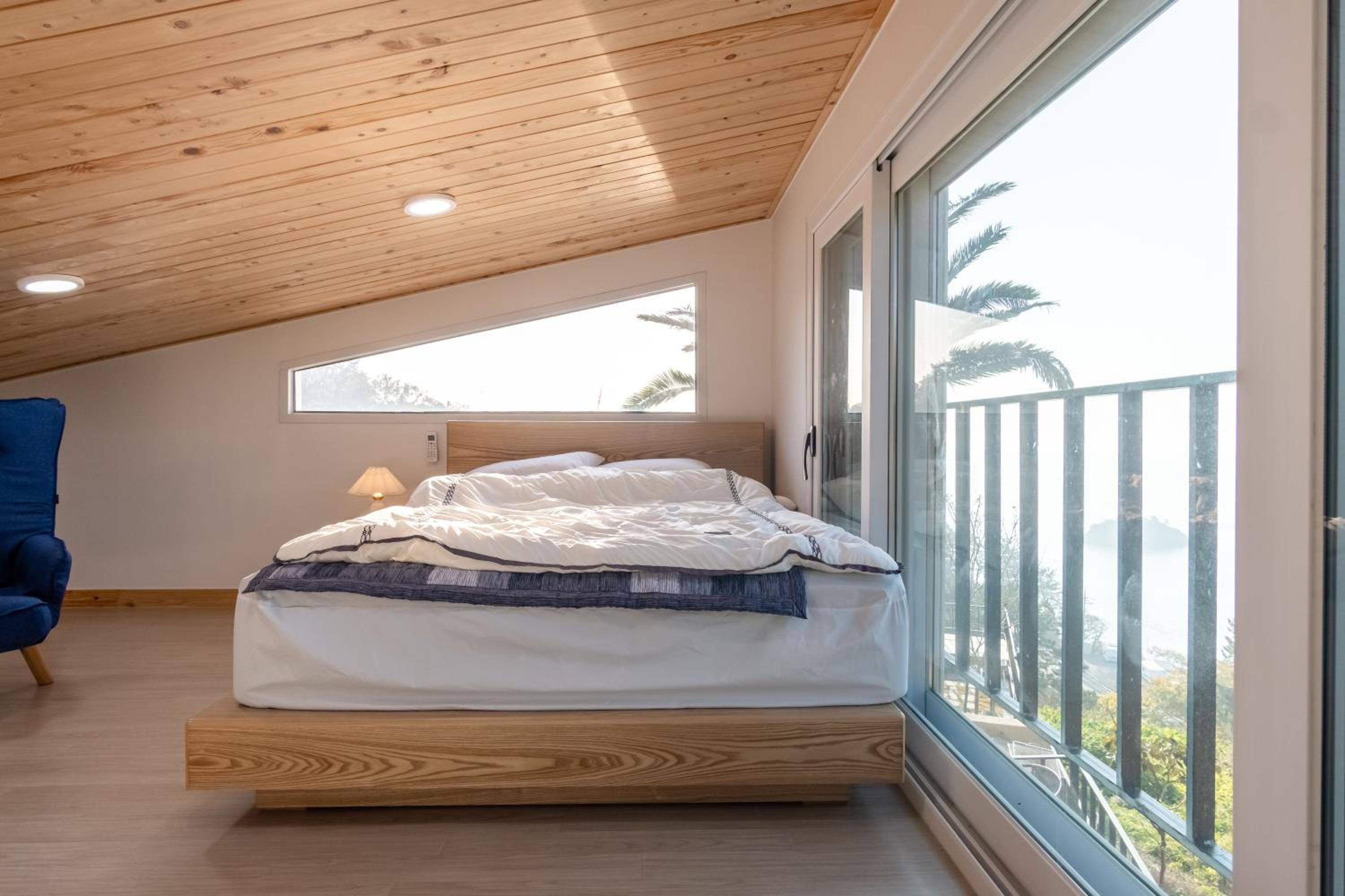 One-Bedroom Villa photo 1