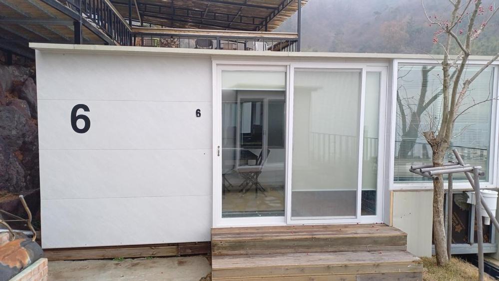 One-Bedroom Villa photo 2