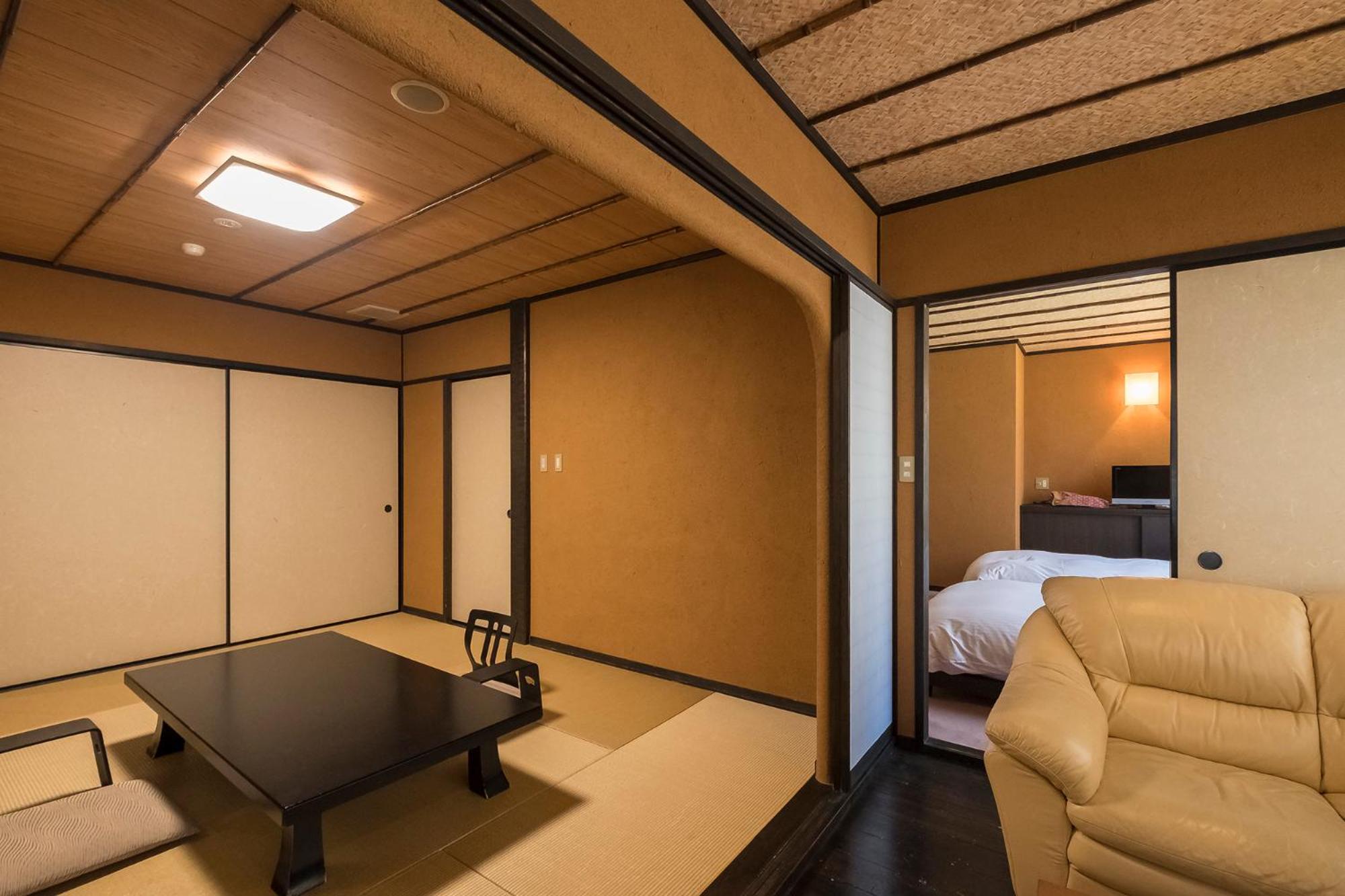 Quadruple Room with Private External Bathroom