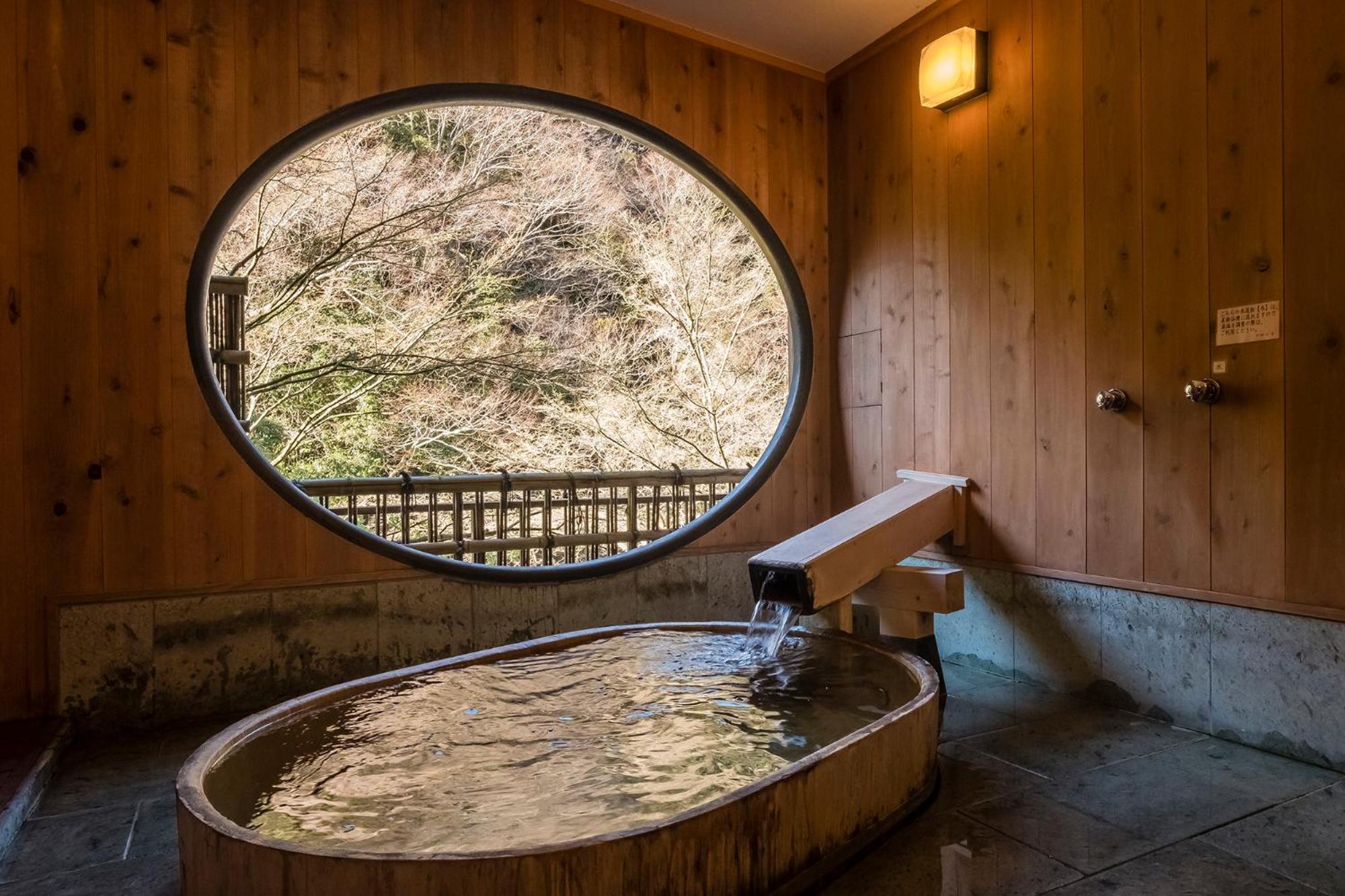 Quadruple Room with Private External Bathroom