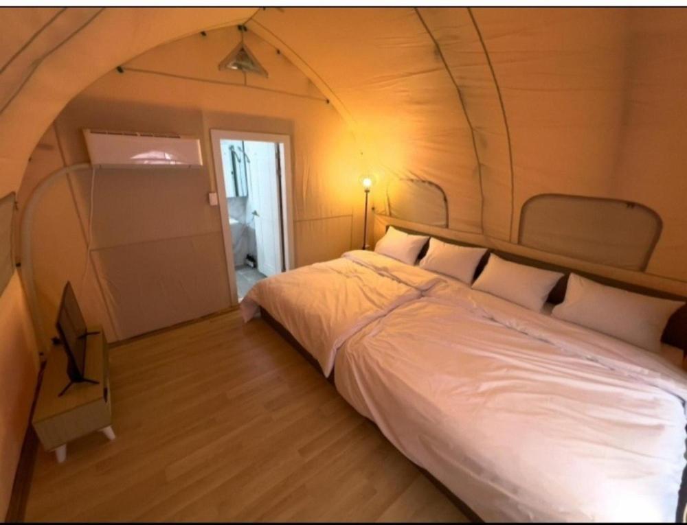 Tent photo 1