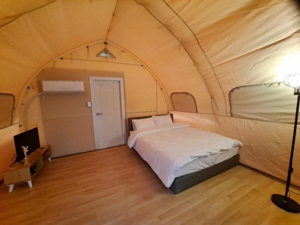 Tent photo 1