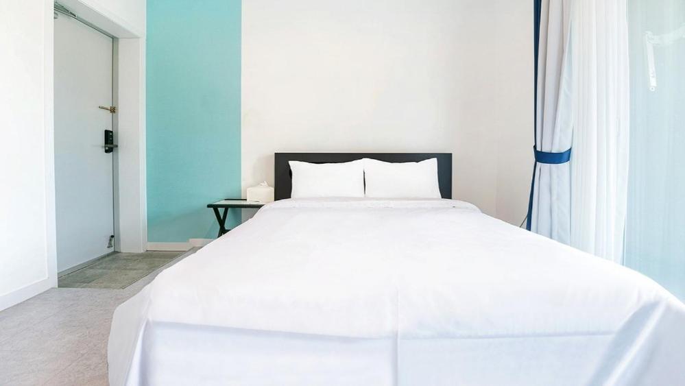 Double Room With Sea View - Photo 2