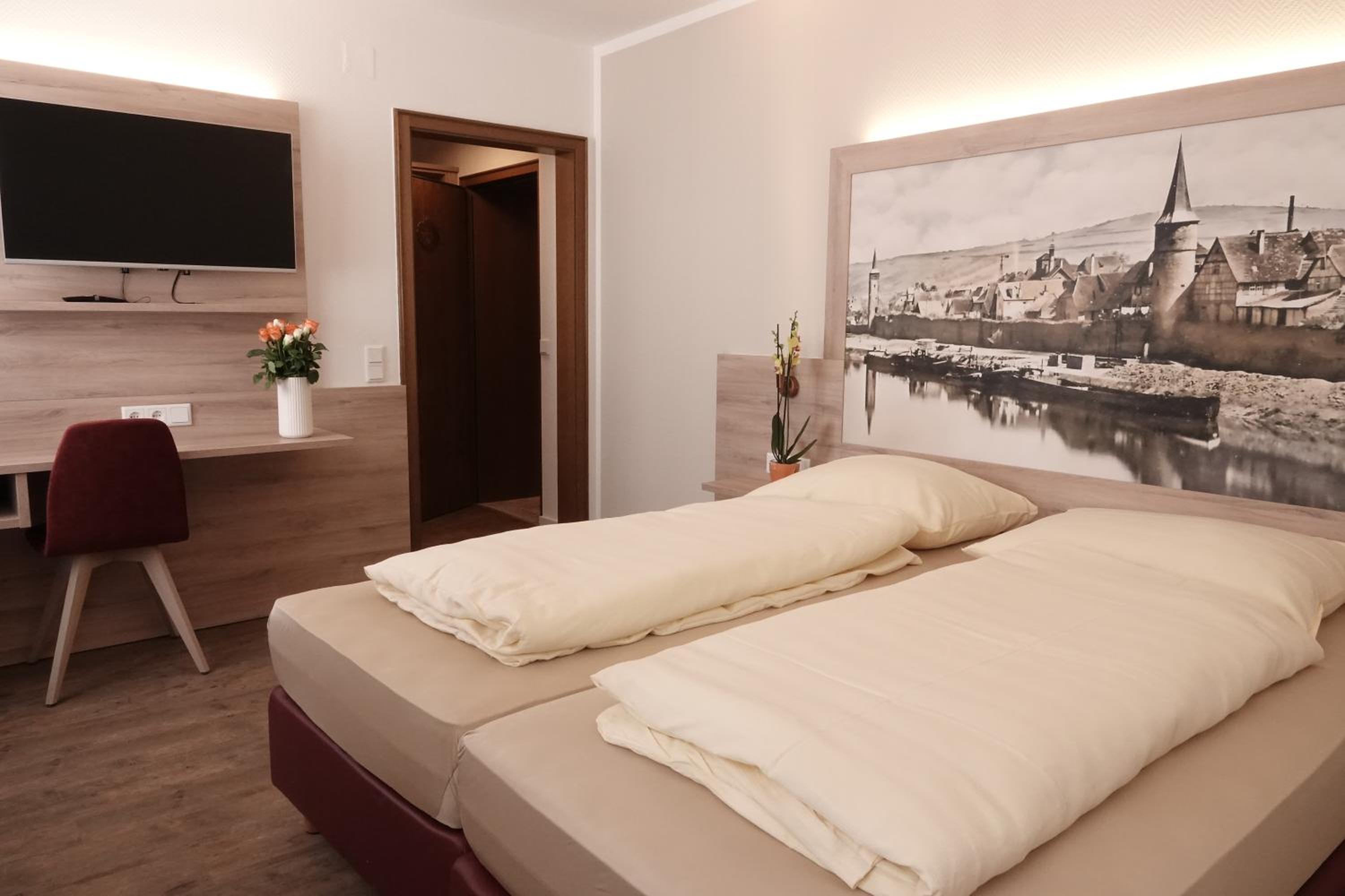 Double Room - Photo 5