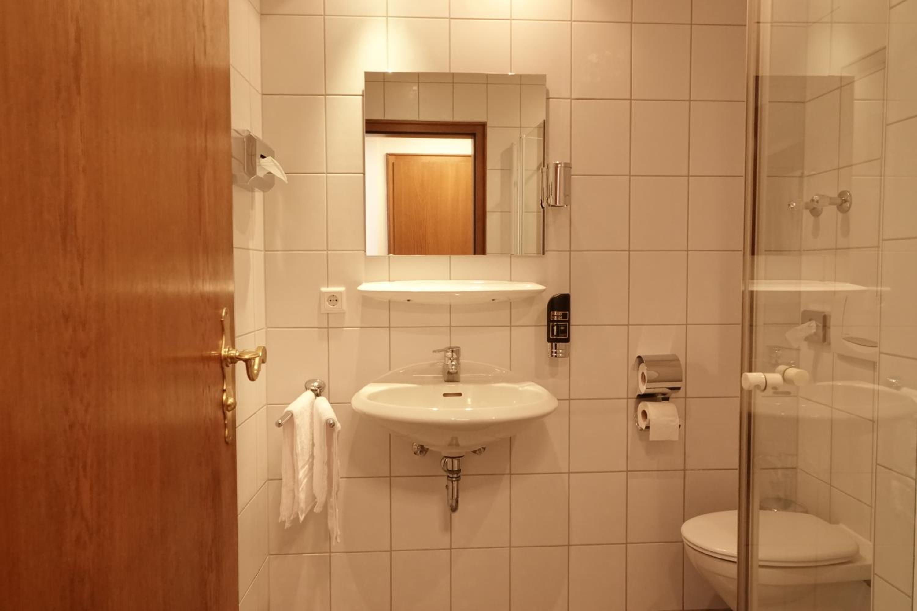 Double Room - Photo 3