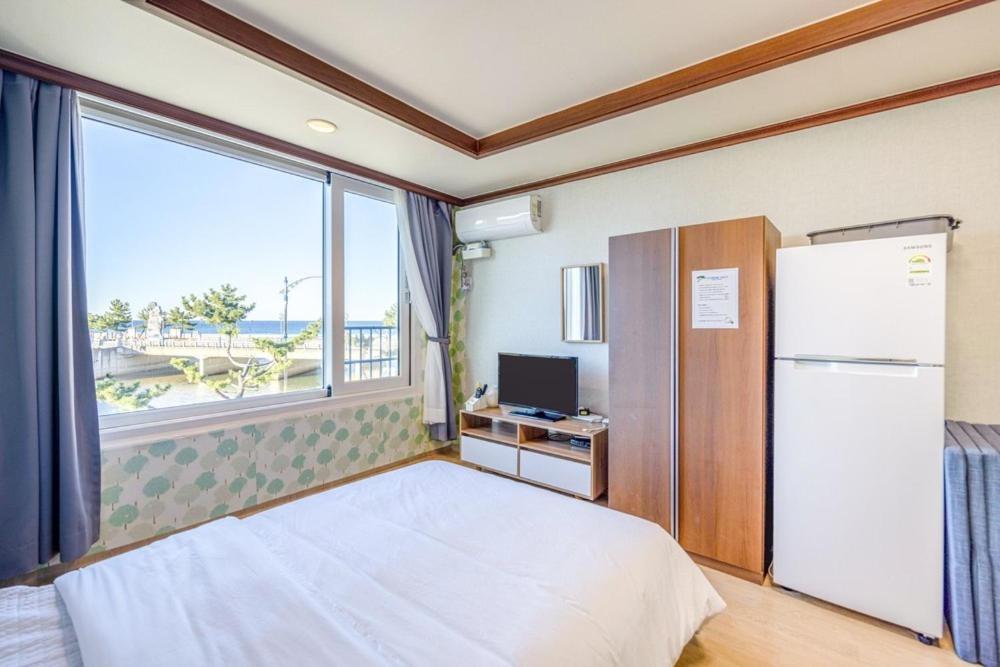 Double Room - Photo 5