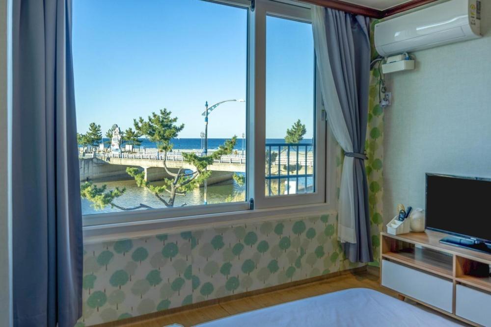 Double Room - Photo 17