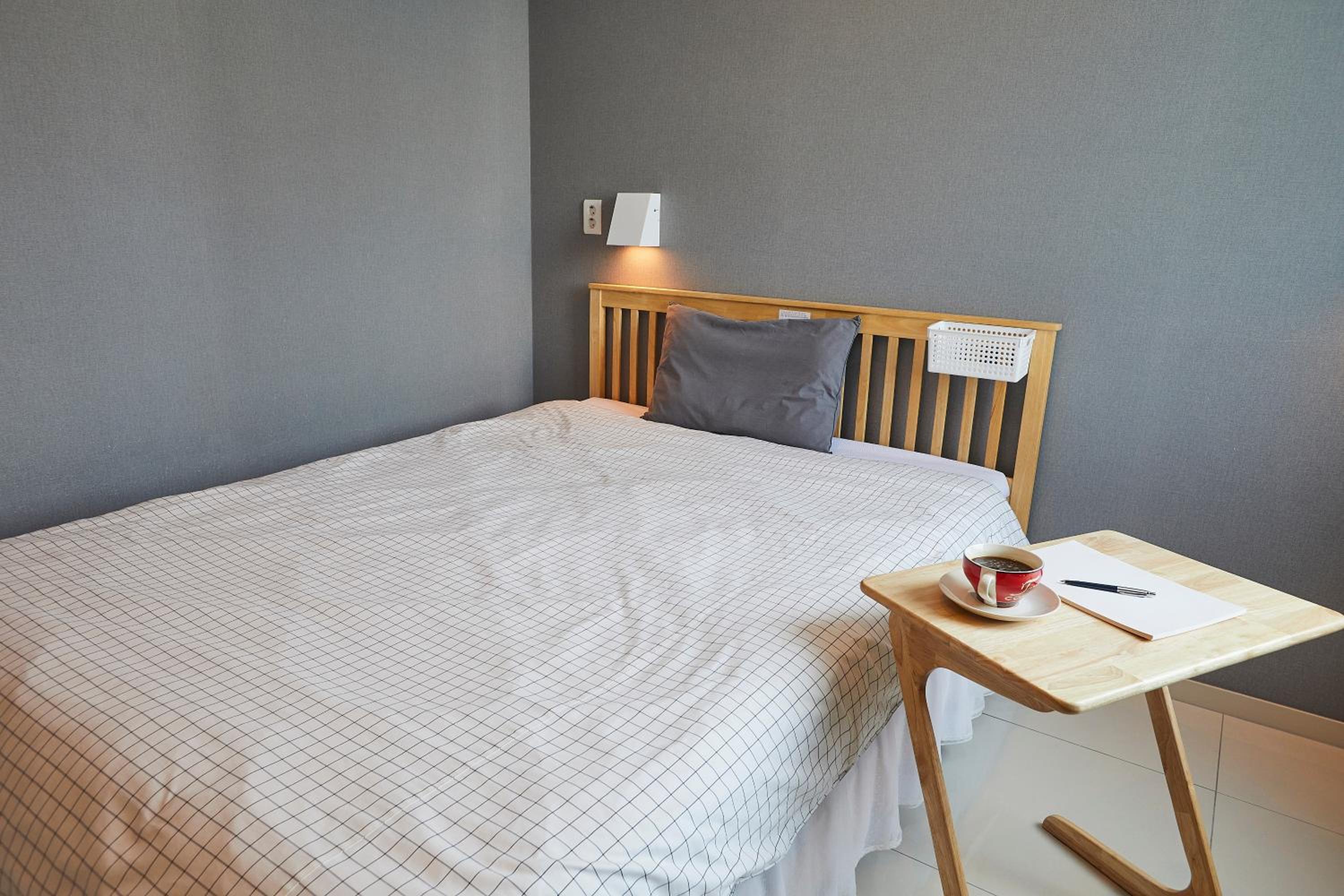 Single Room - Photo 5