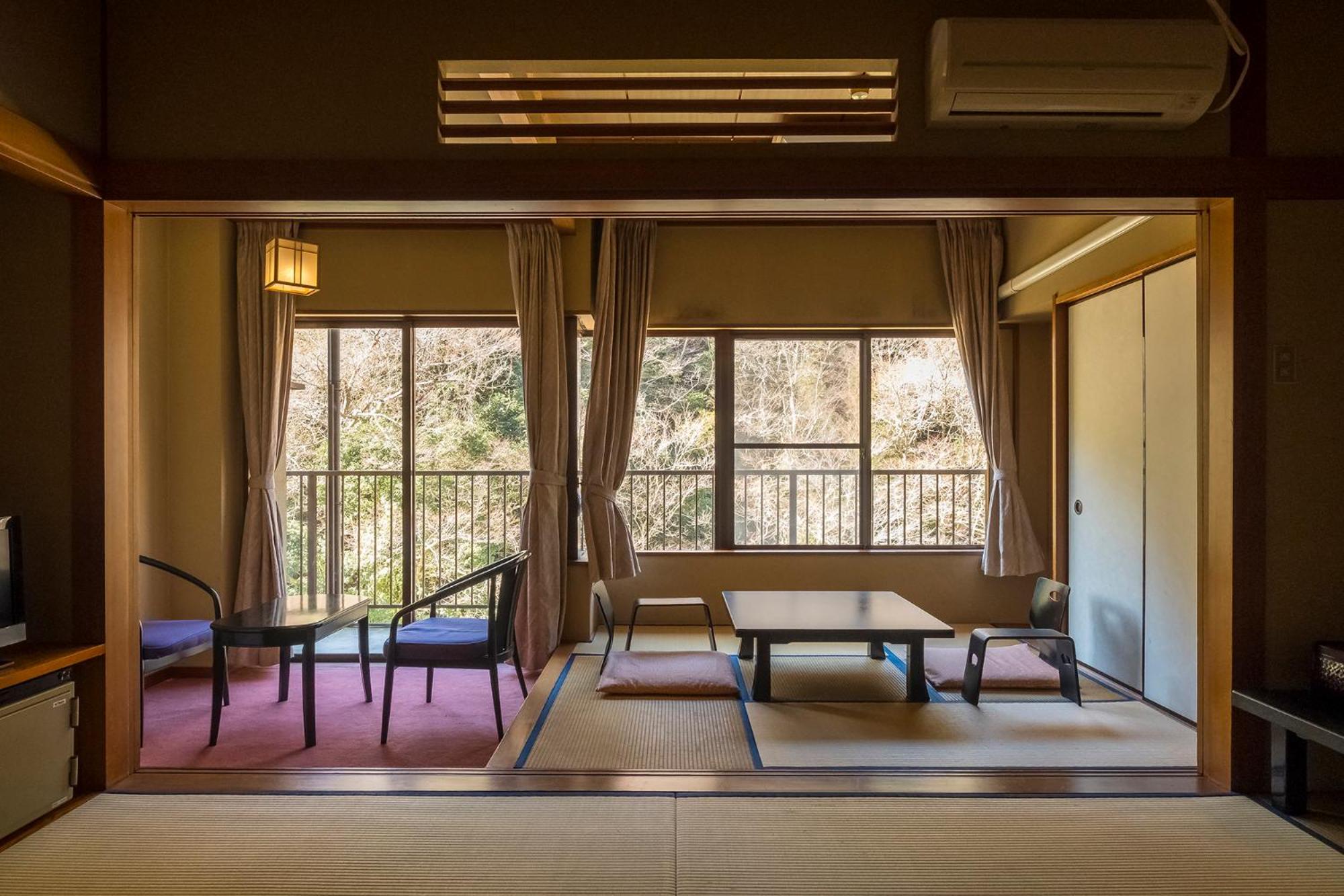 Japanese-Style Room thumbnail 5