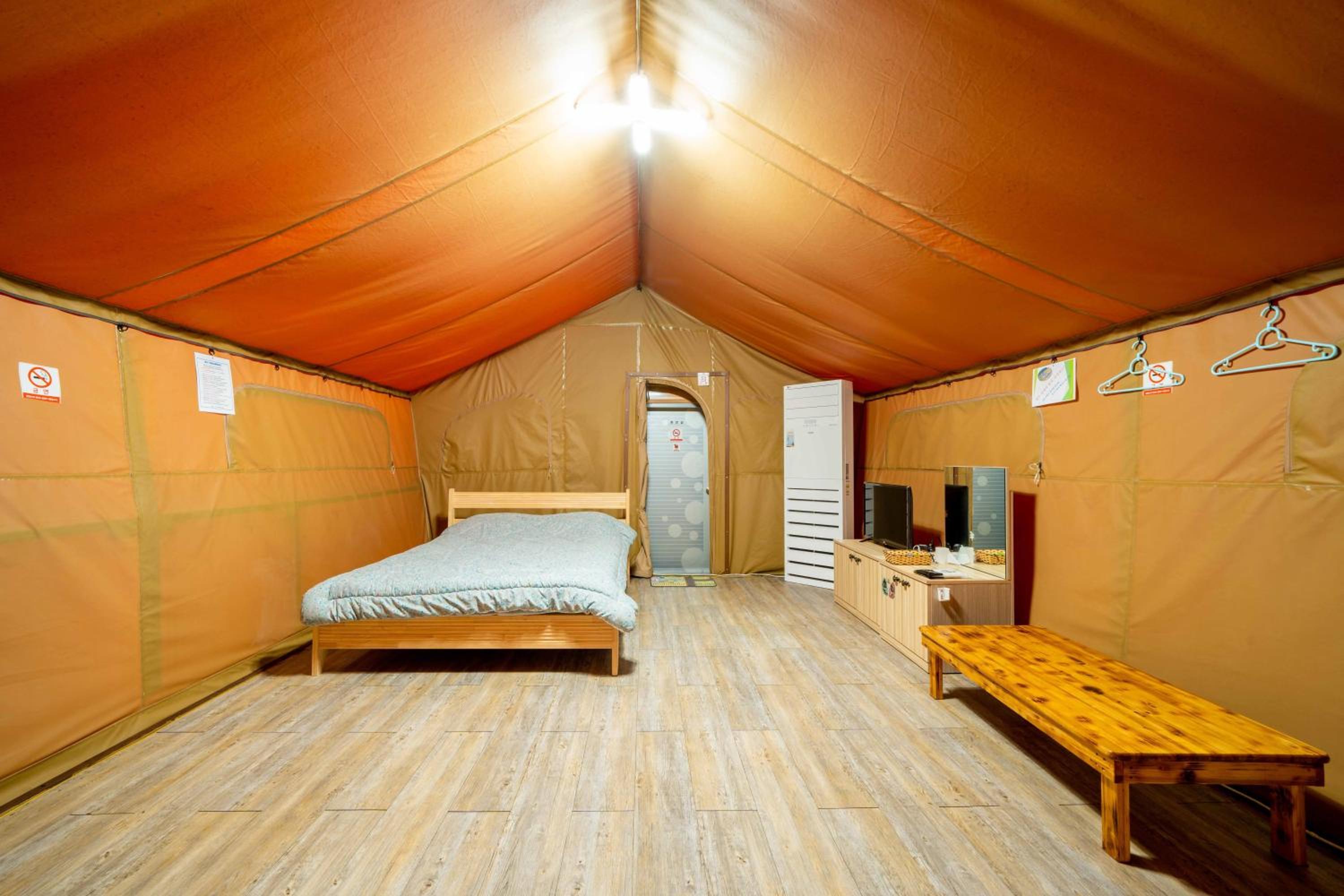 Tent photo 1