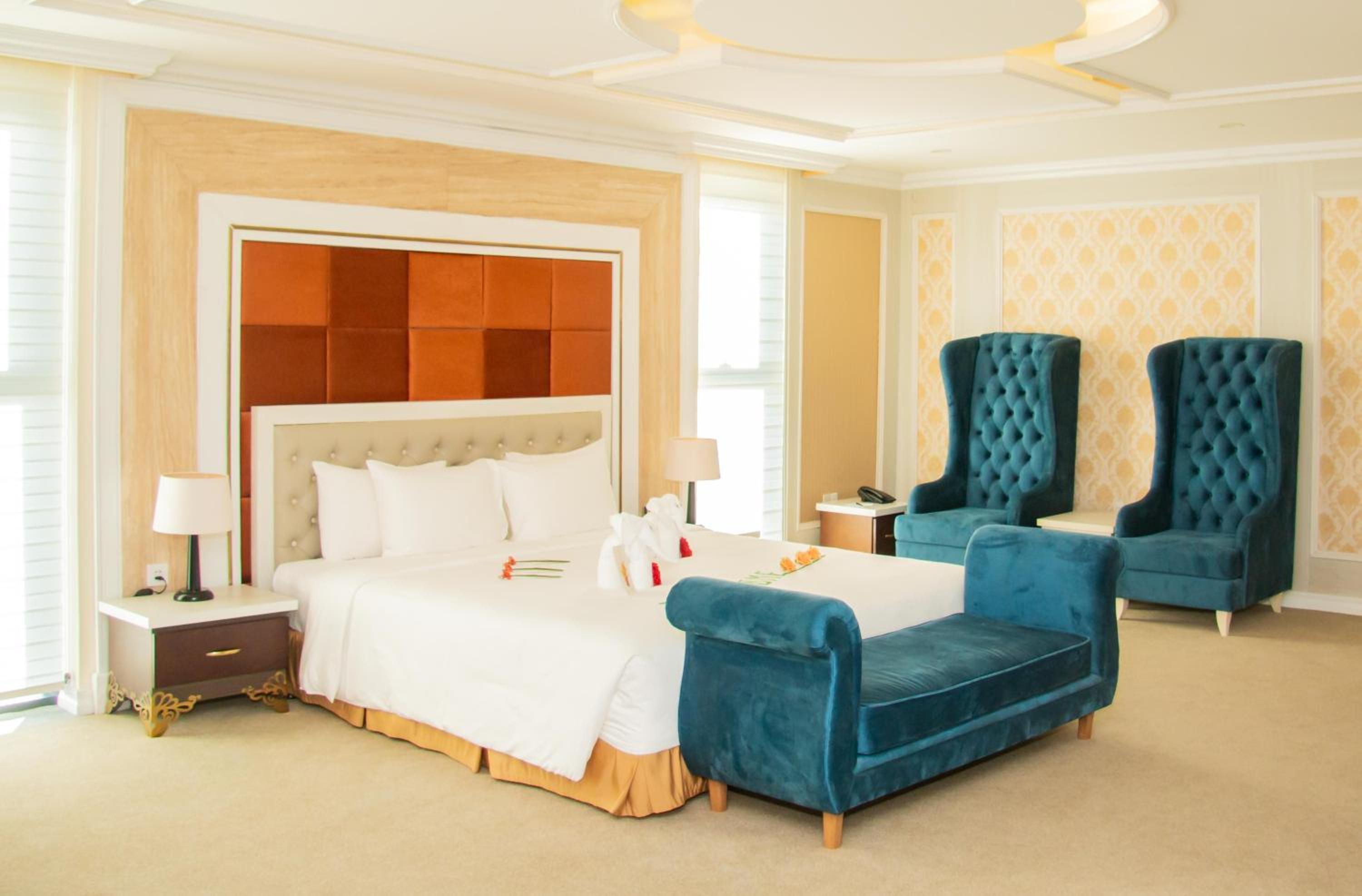 Presidential Suite photo 3
