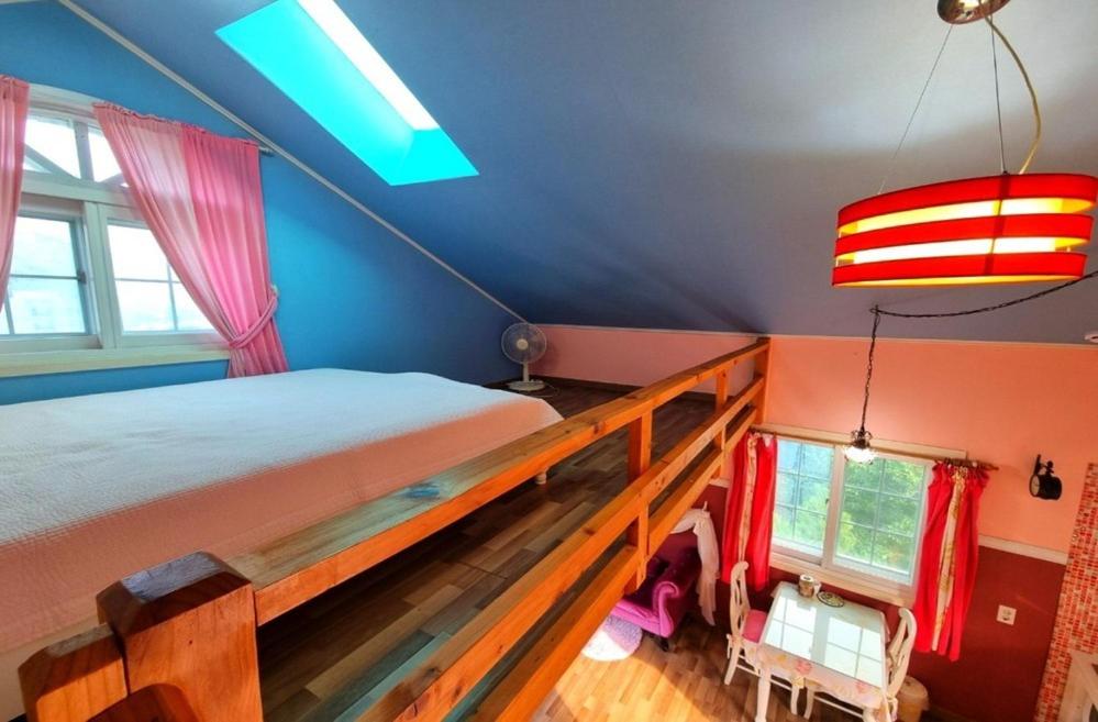 Double Room 4 photo 1