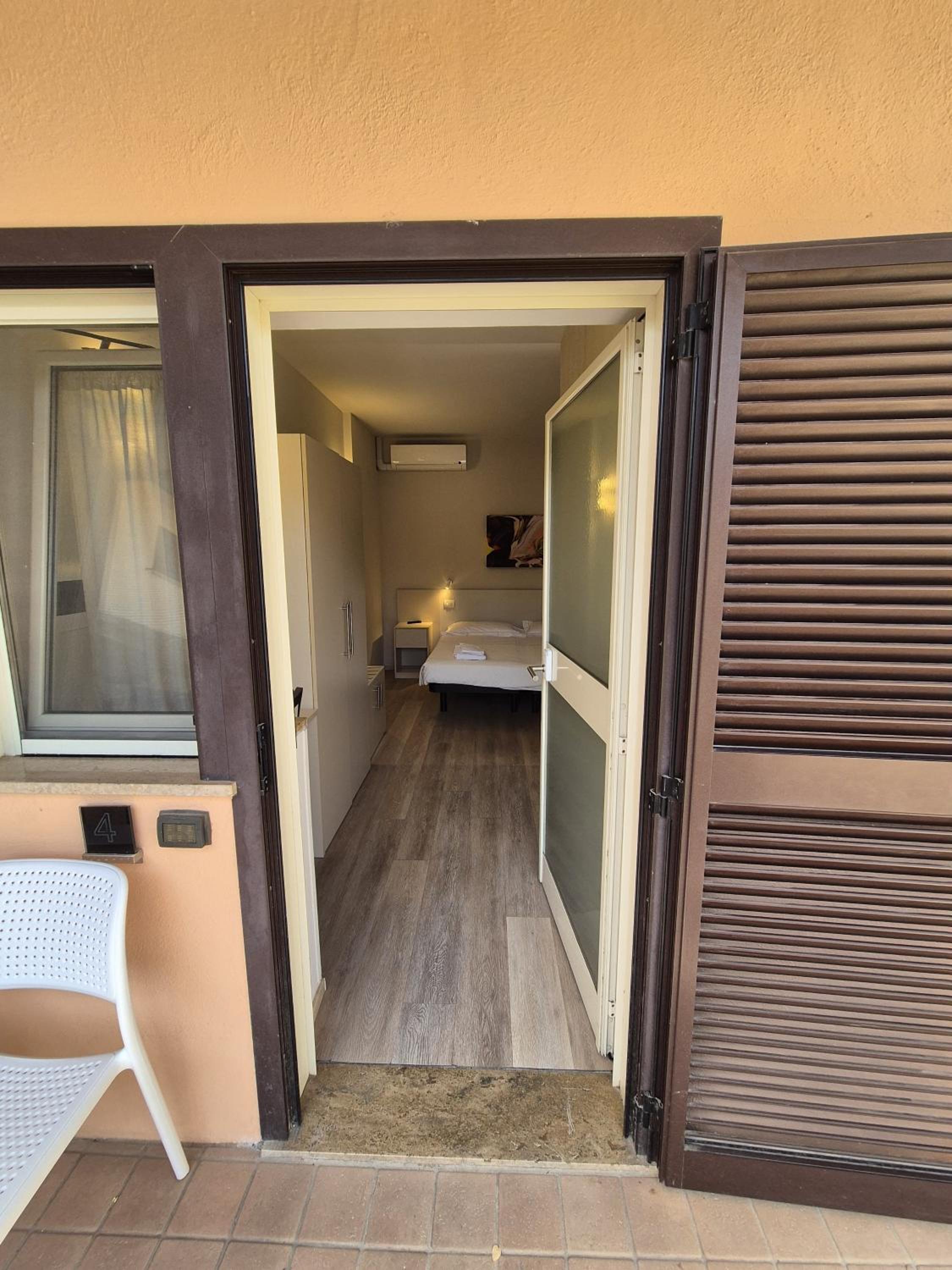 Economy Double Room - Photo 2