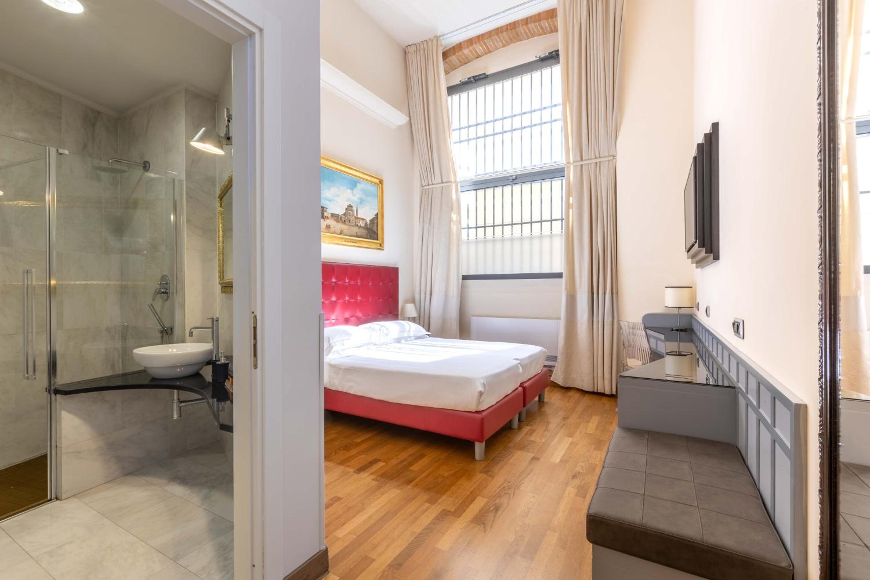 Double Room (1 Adult) thumbnail 6