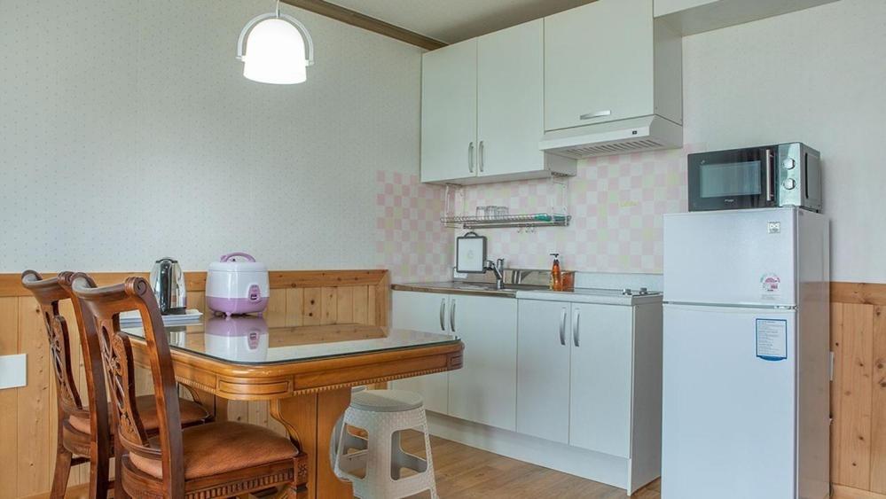 Double Room 2 photo 2