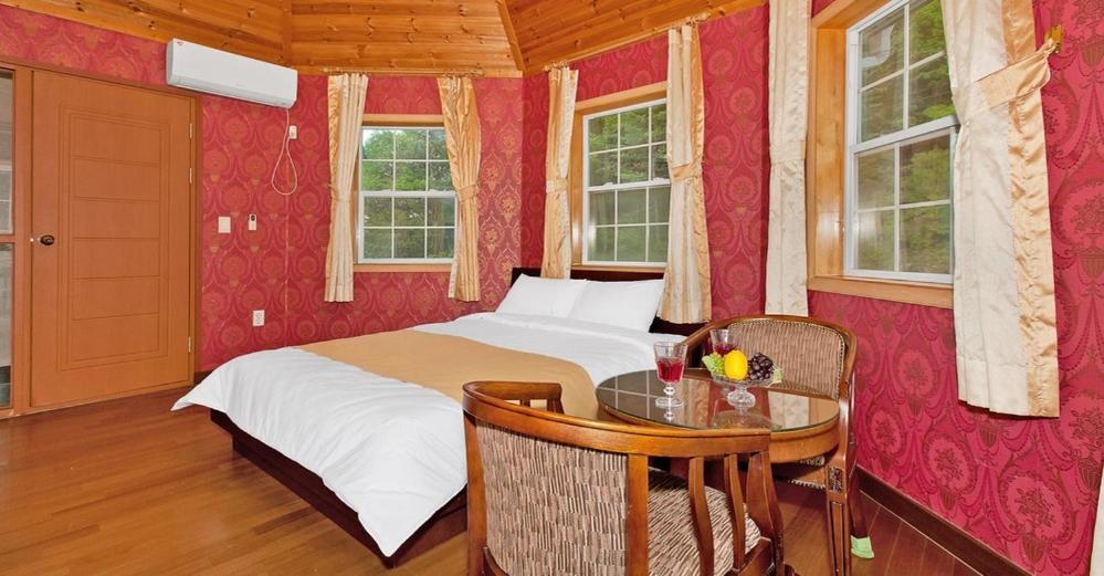 Double Room 2 - Photo 4