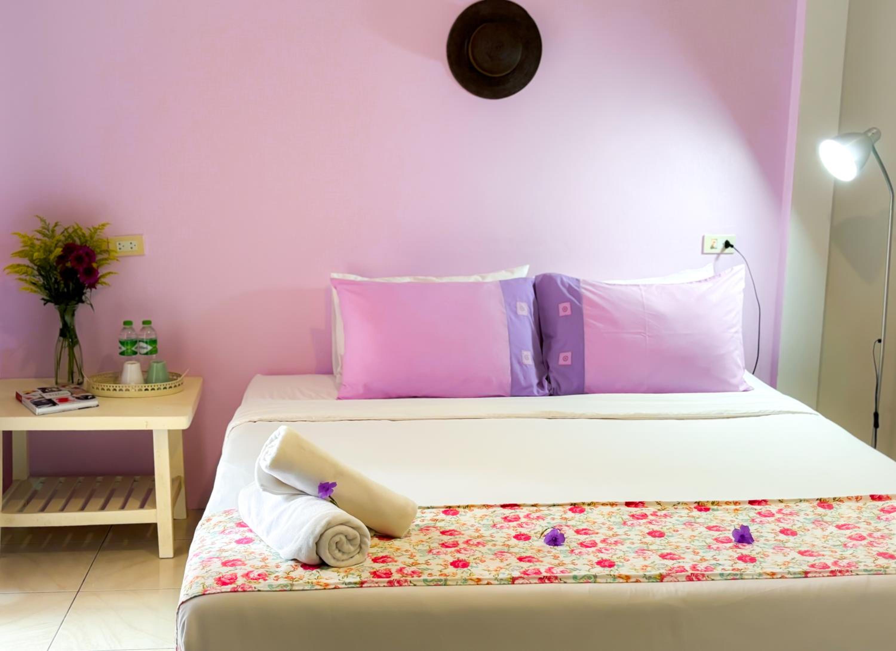 Standard Double Room - Photo 29