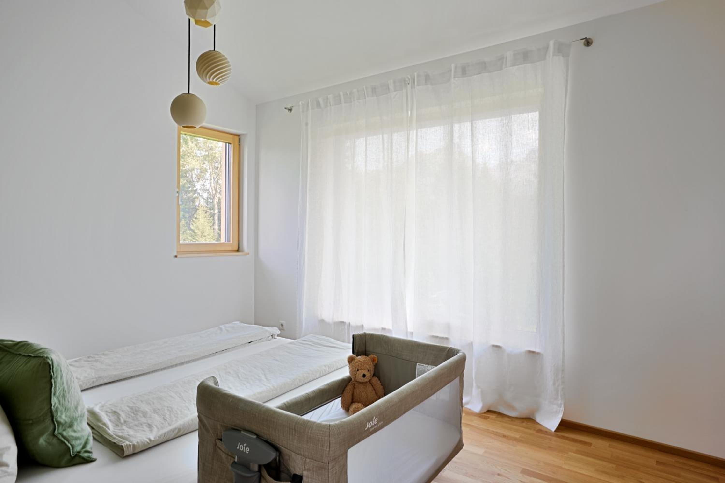 Four-Bedroom House photo 1
