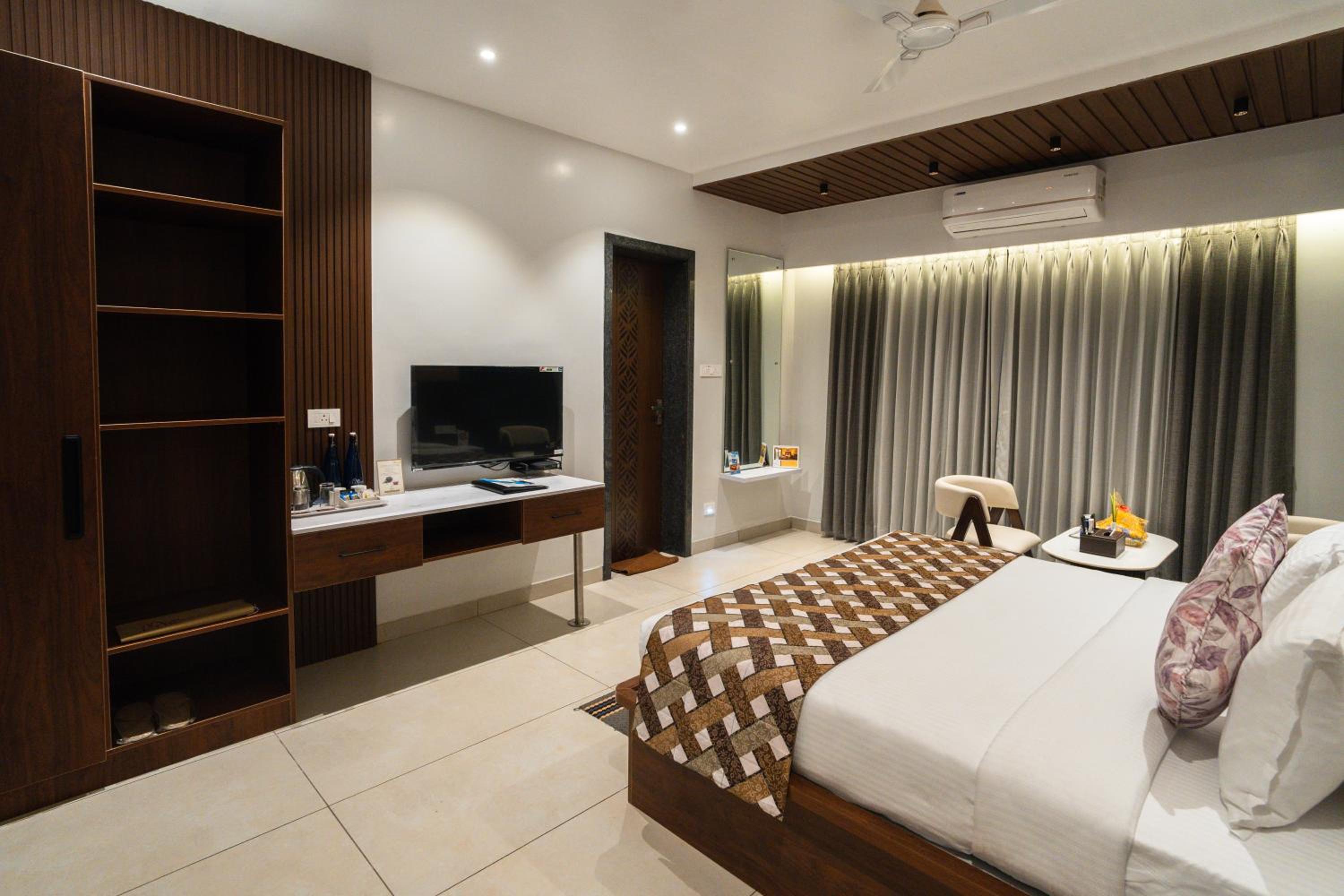 Club Room photo 3