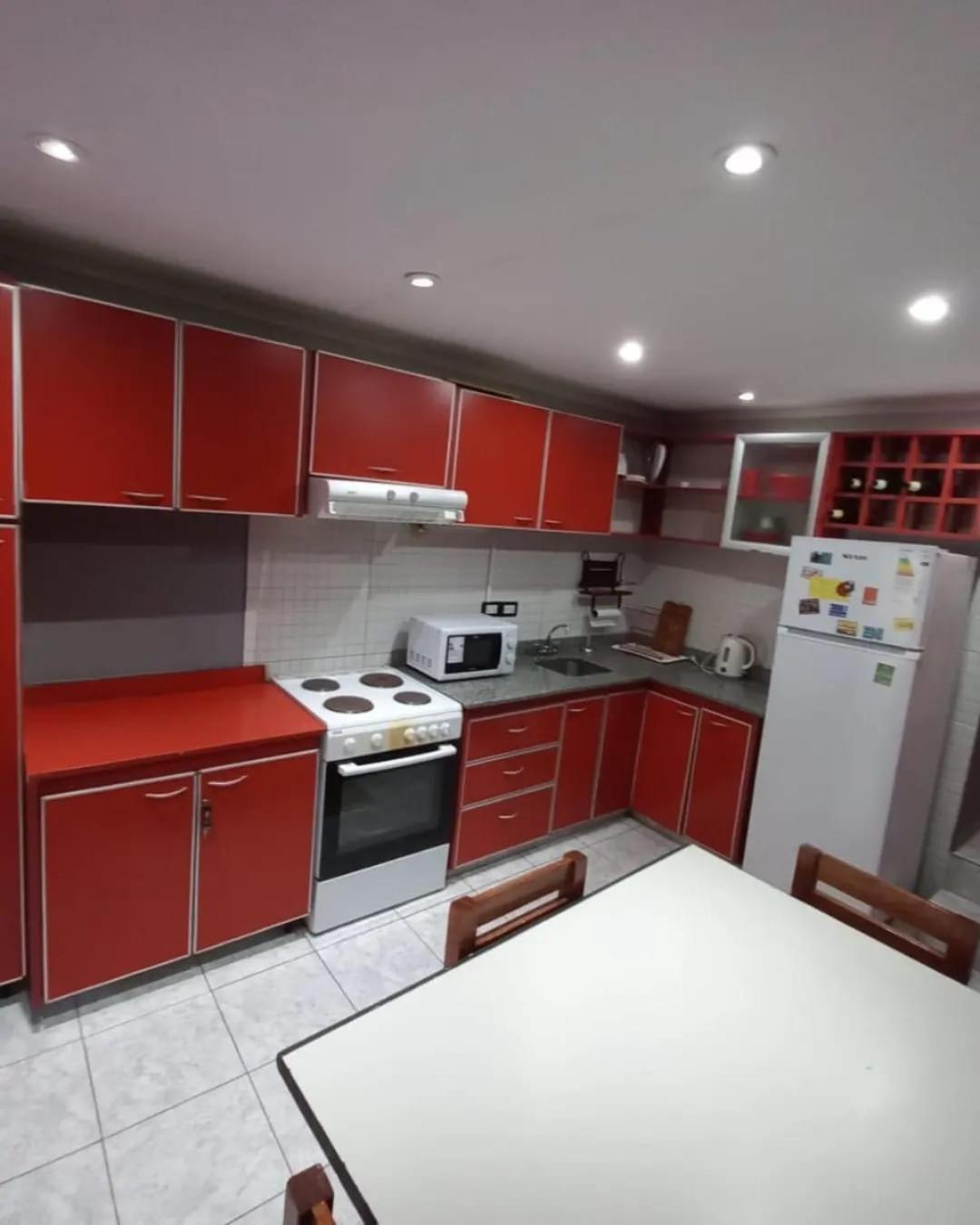 One-Bedroom House photo 3