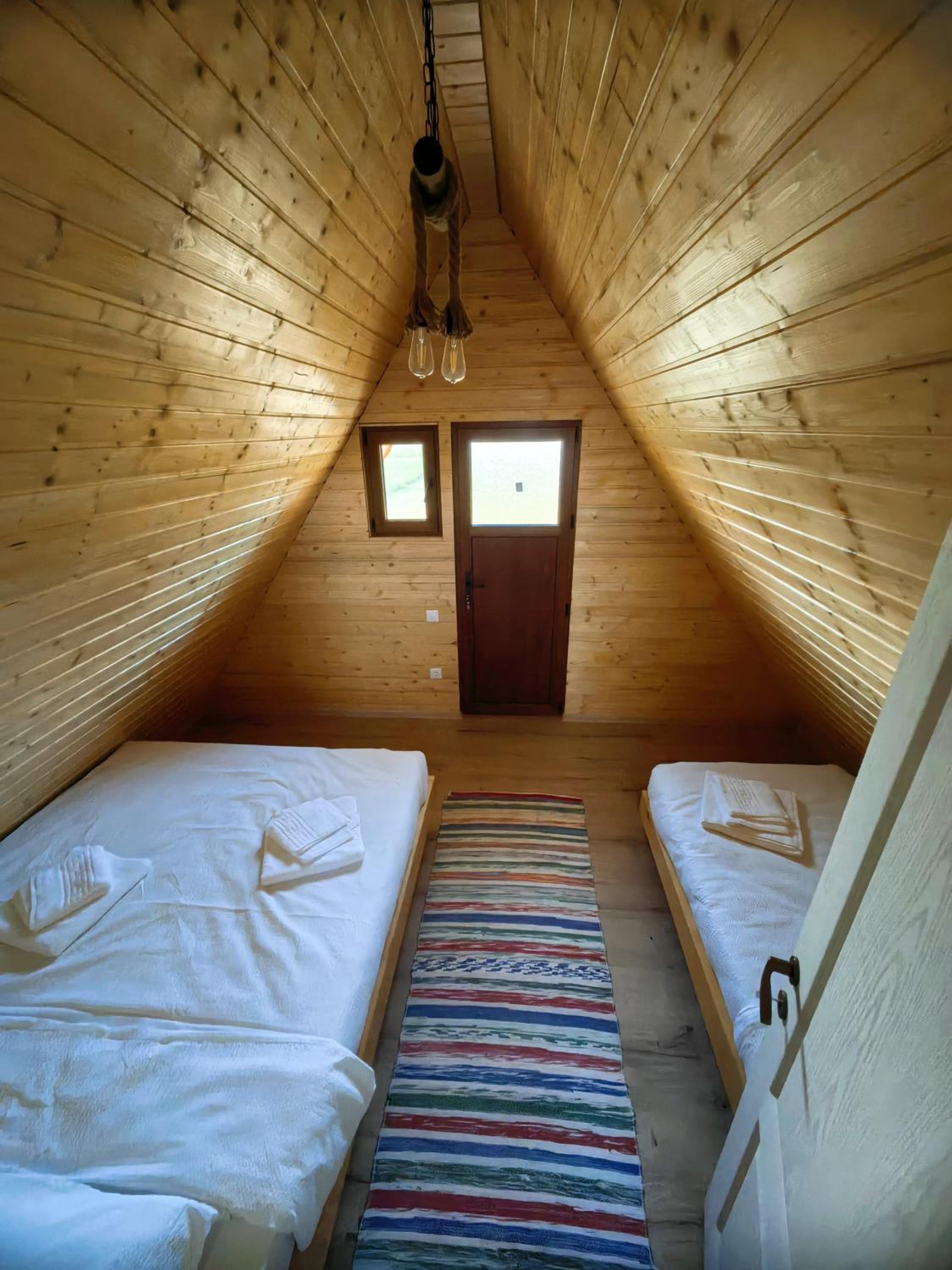 Triple Room with Private Bathroom photo 1