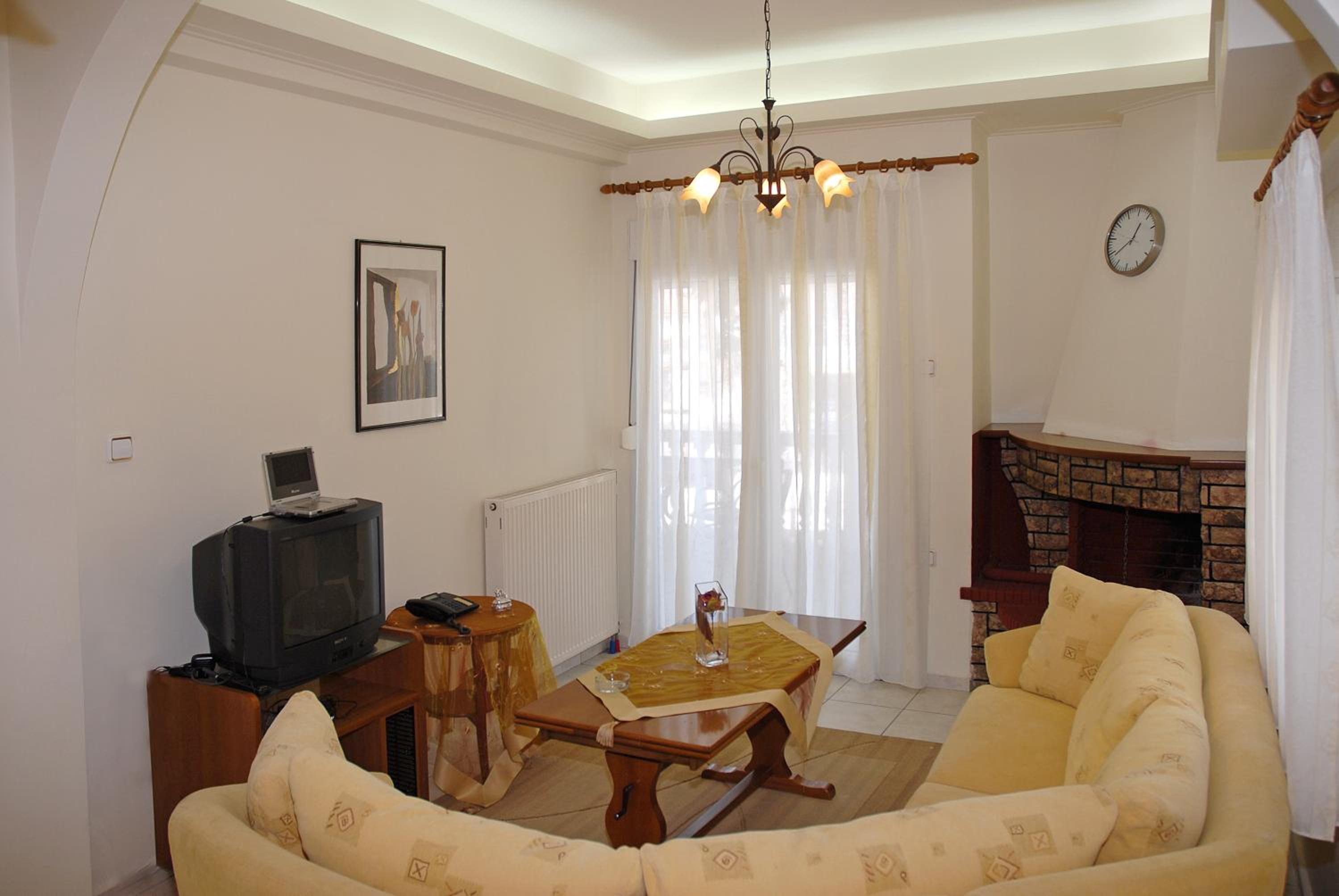 Two-Bedroom Apartment photo 2