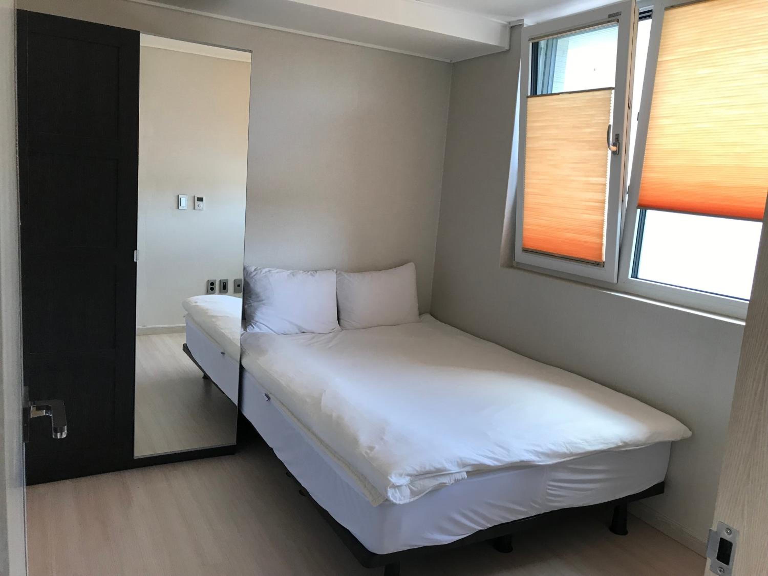 Quadruple Room - Photo 33