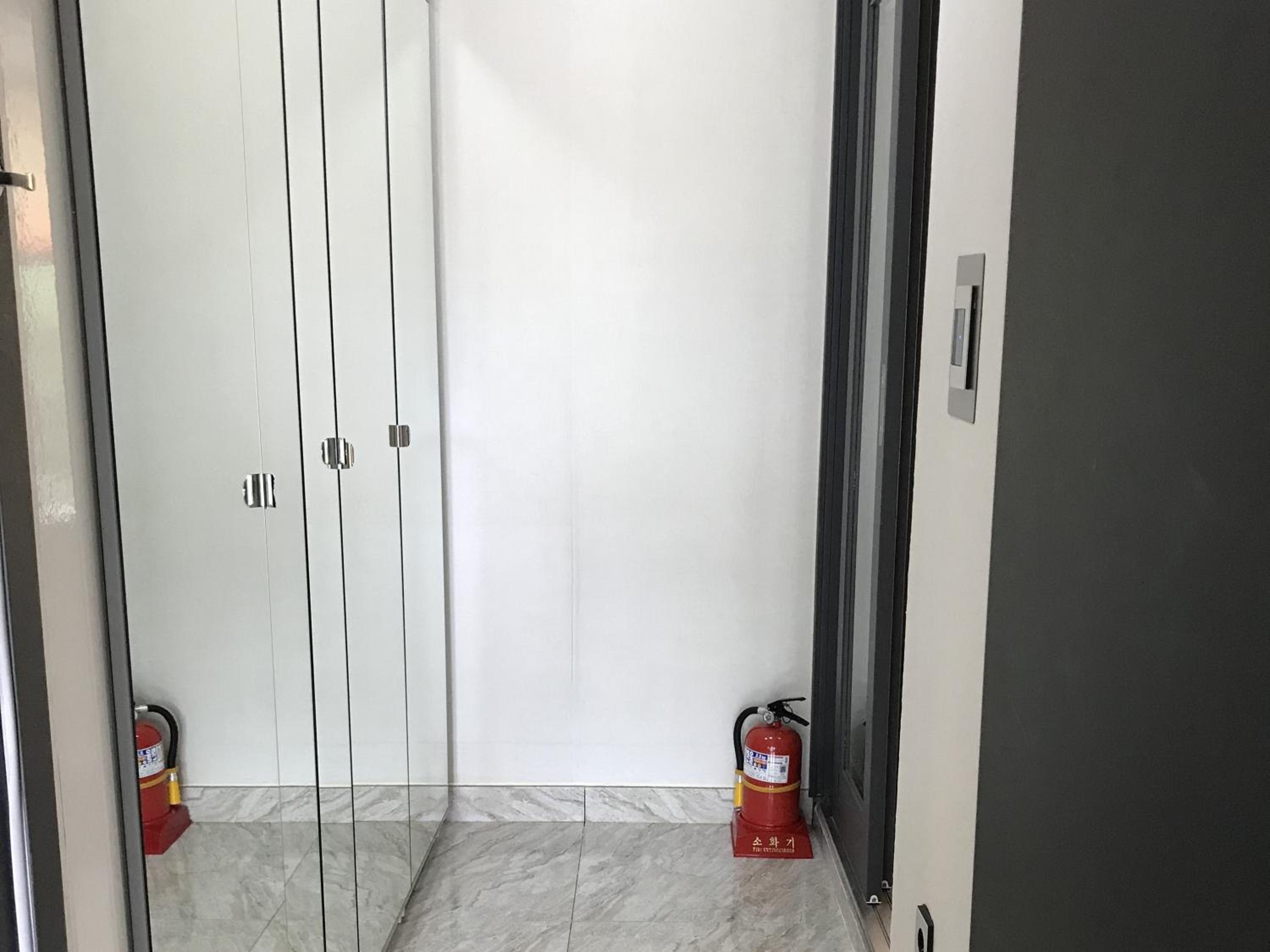 Quadruple Room - Photo 36