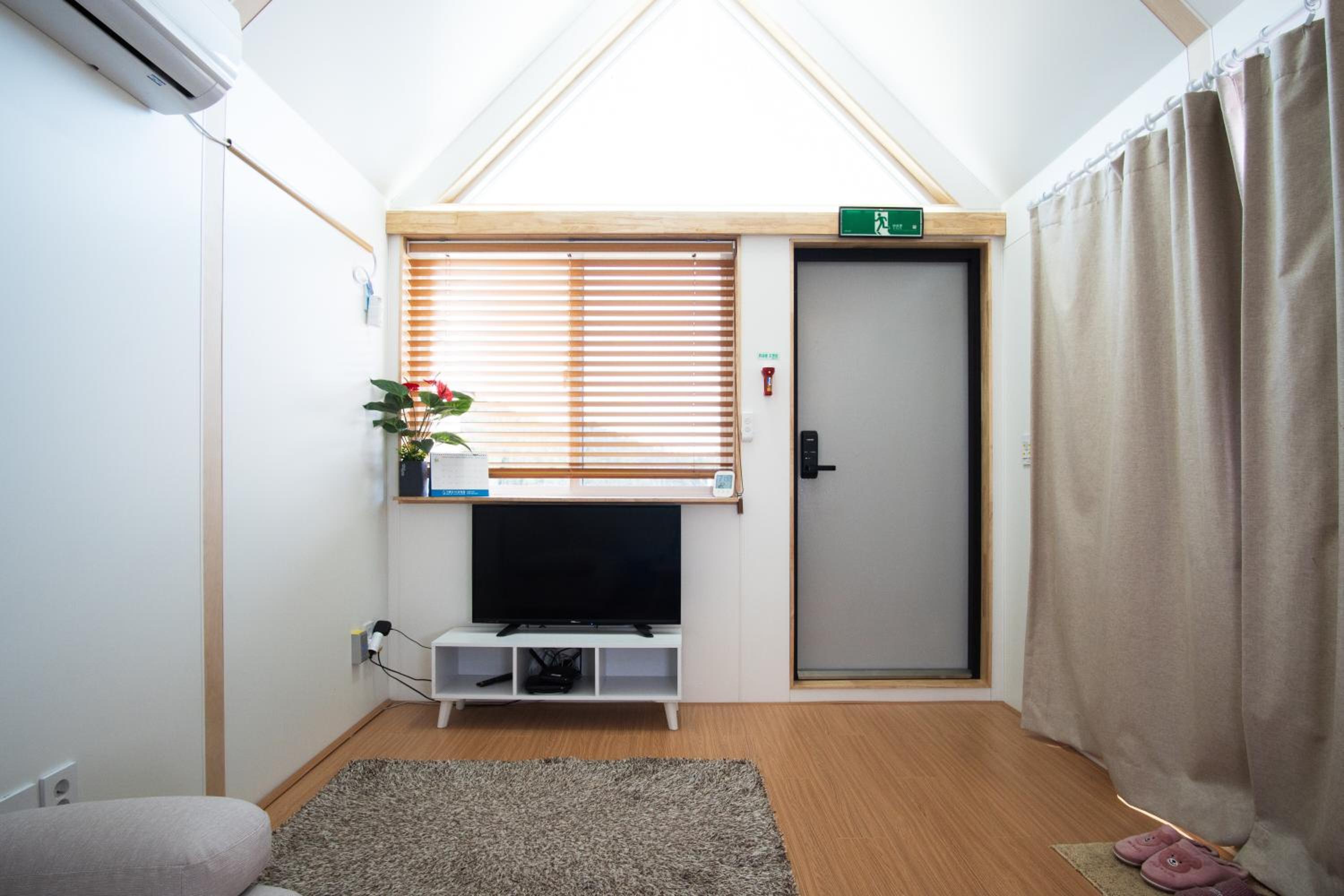 Triple Room photo 3