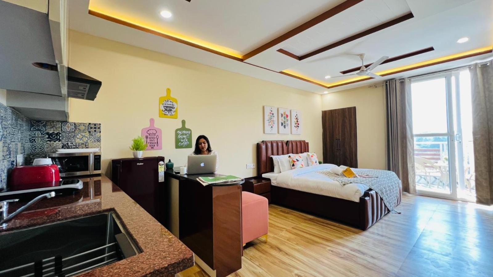 Standard One Bedroom Apartment - Photo 11