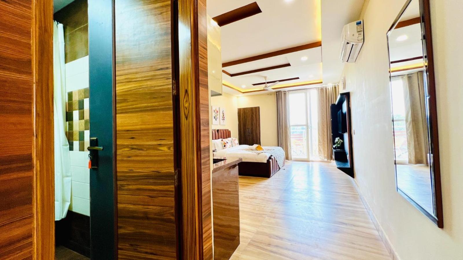 Standard One Bedroom Apartment - Photo 4
