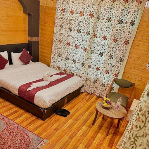 Deluxe Double Room photo 3