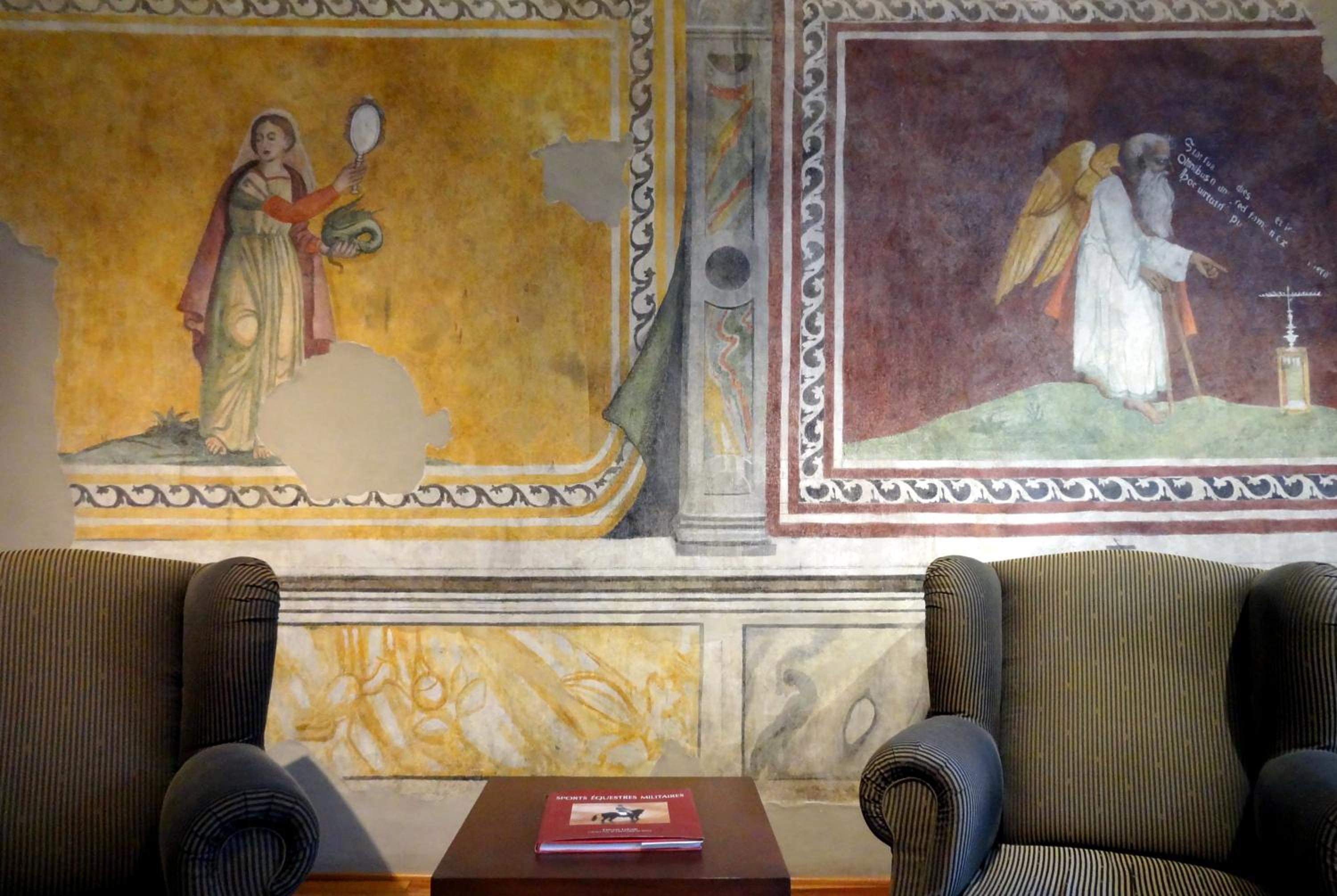 Art Room Suite - Photo 7