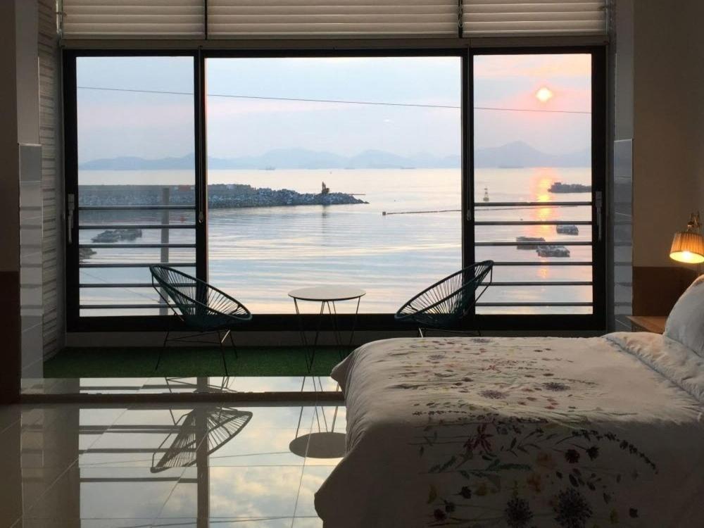 Double Room - Photo 7