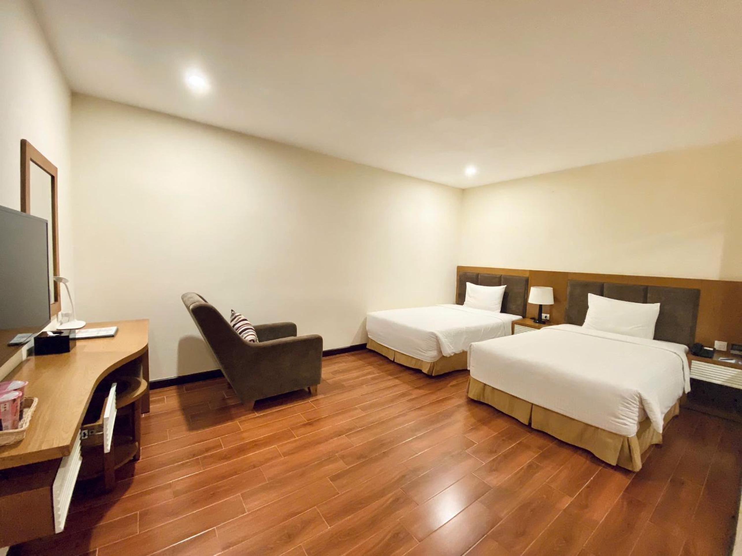 Superior Twin Room photo 3