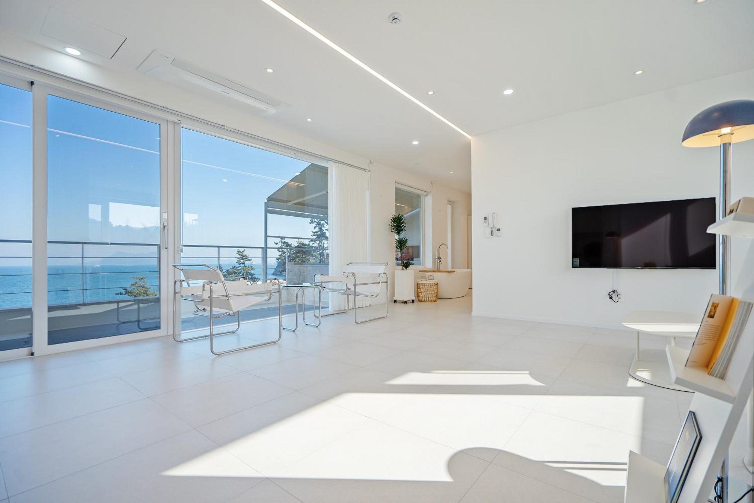 Villa with Sea View photo 1