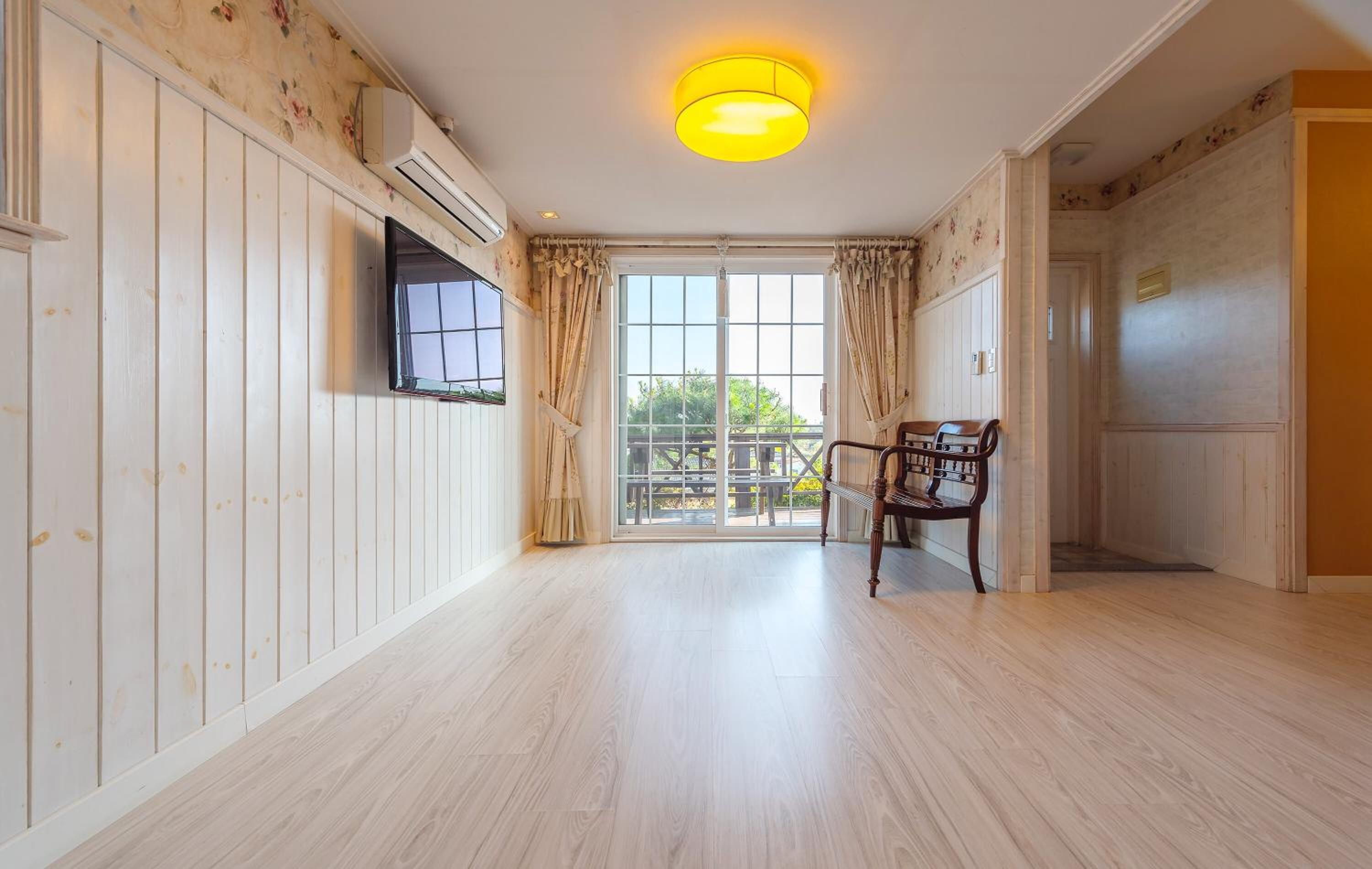 Quadruple Room - Photo 4