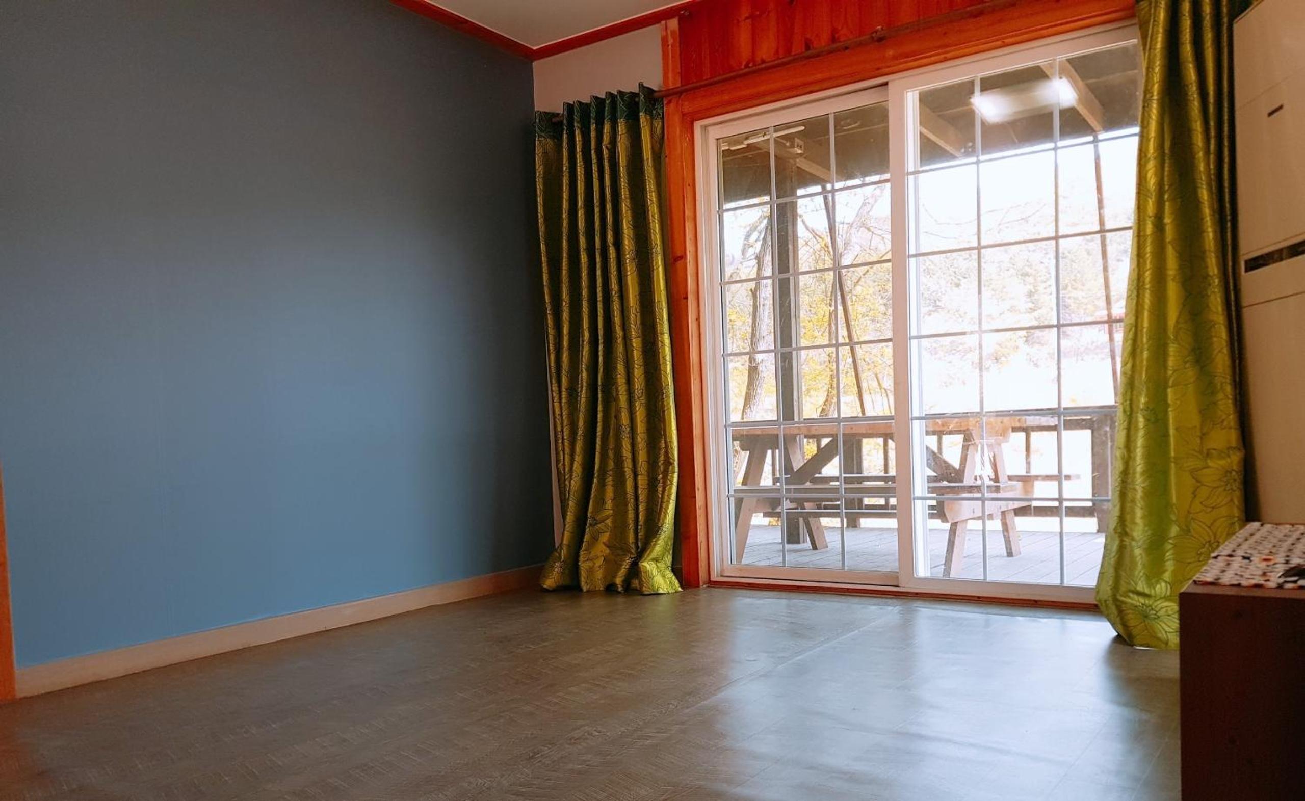 Family Room photo 2