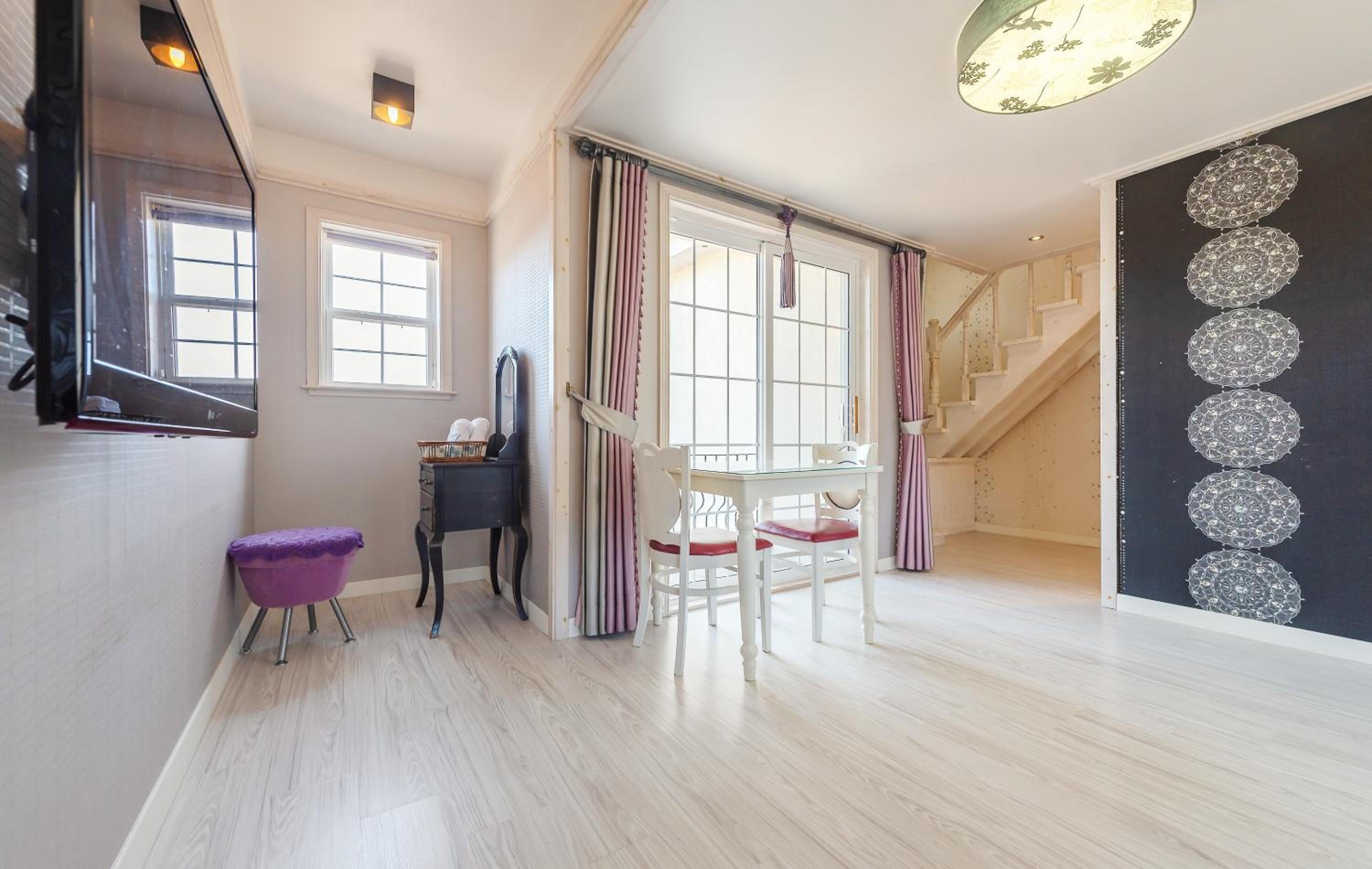 Double Room 3 - Photo 1