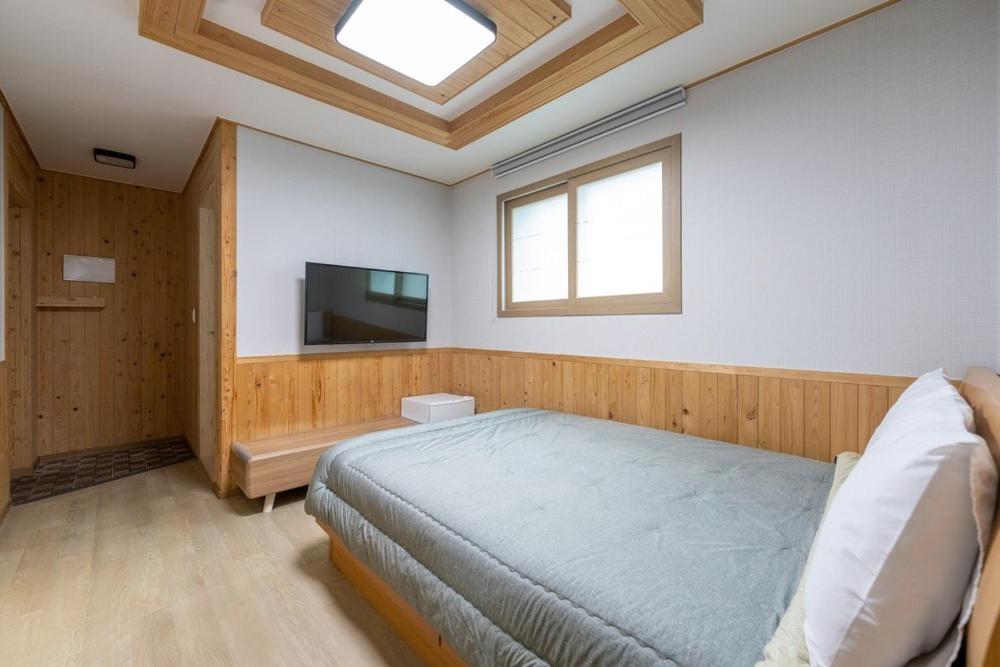 Double Room - Photo 3