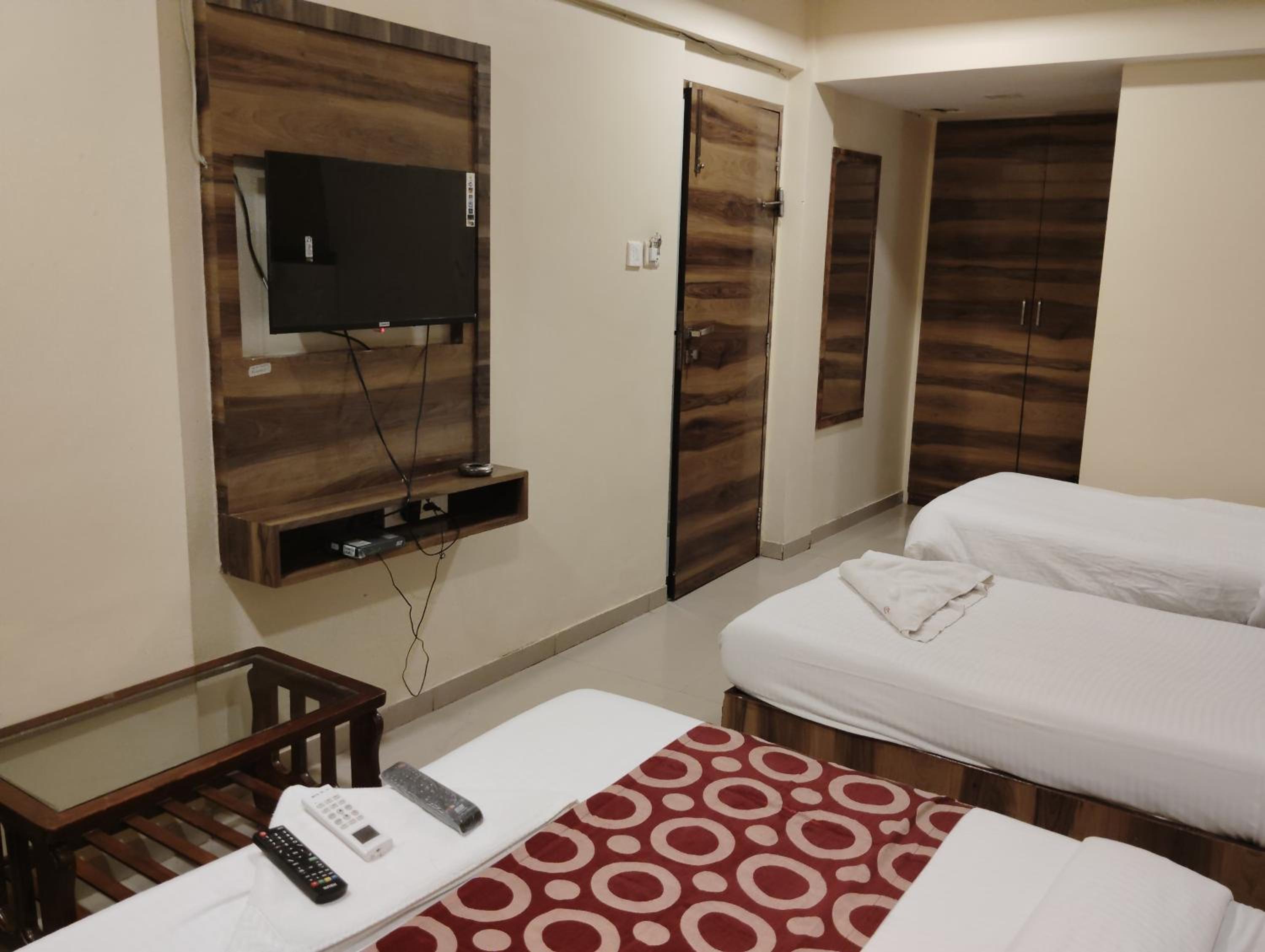 Superior Triple Room