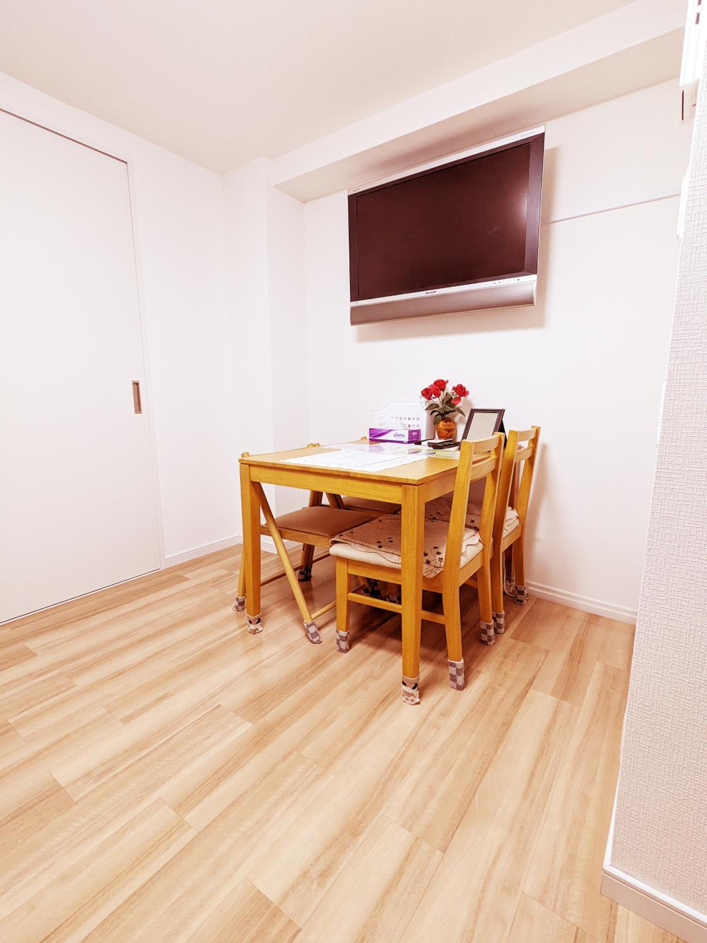Family Suite thumbnail 6