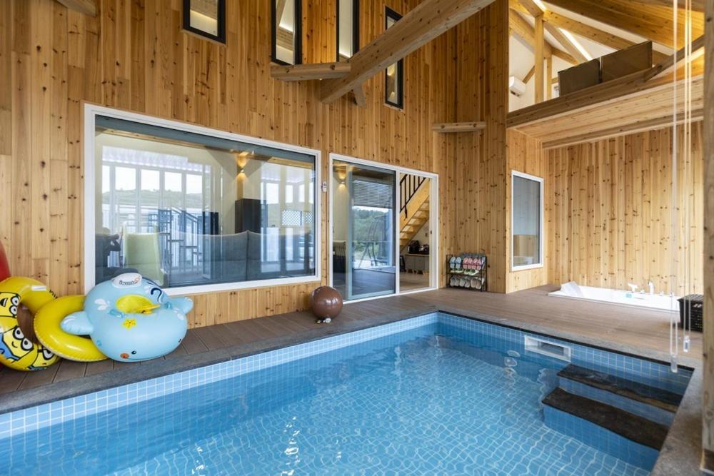 Vacation Home photo 2