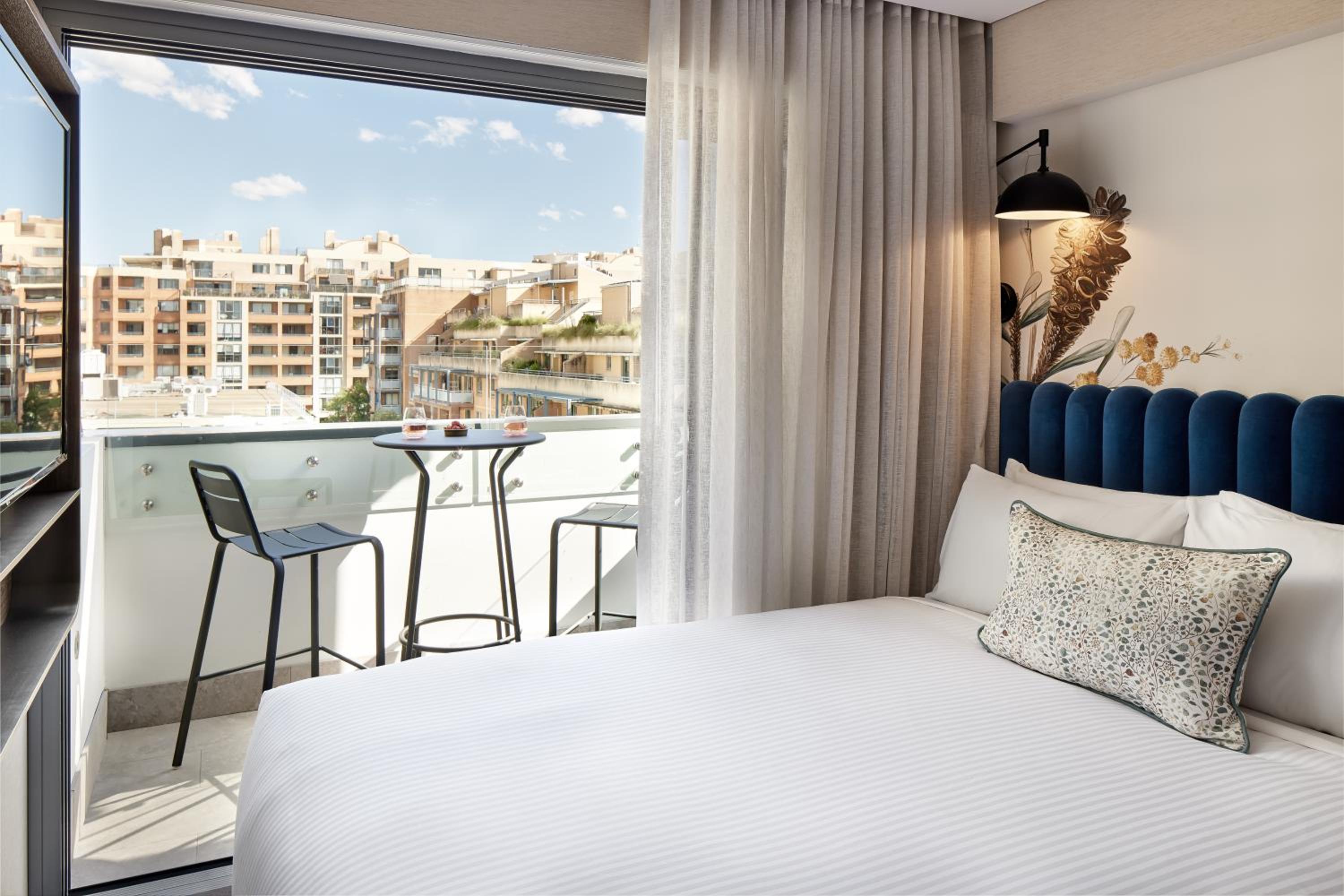Small Queen Room with Balcony - Non-Smoking