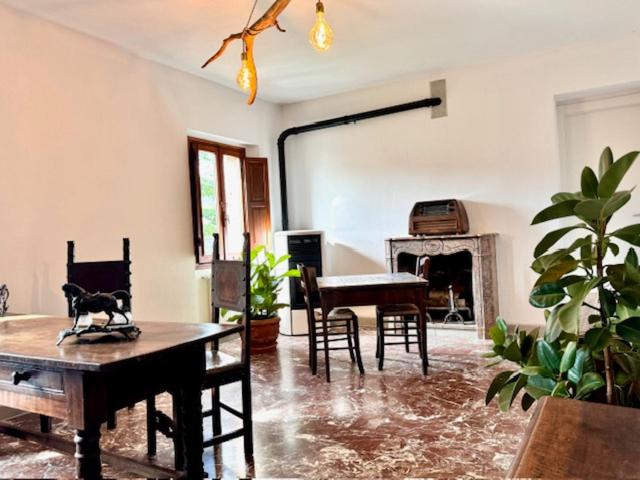 Two-Bedroom Apartment with Mountain View photo 1